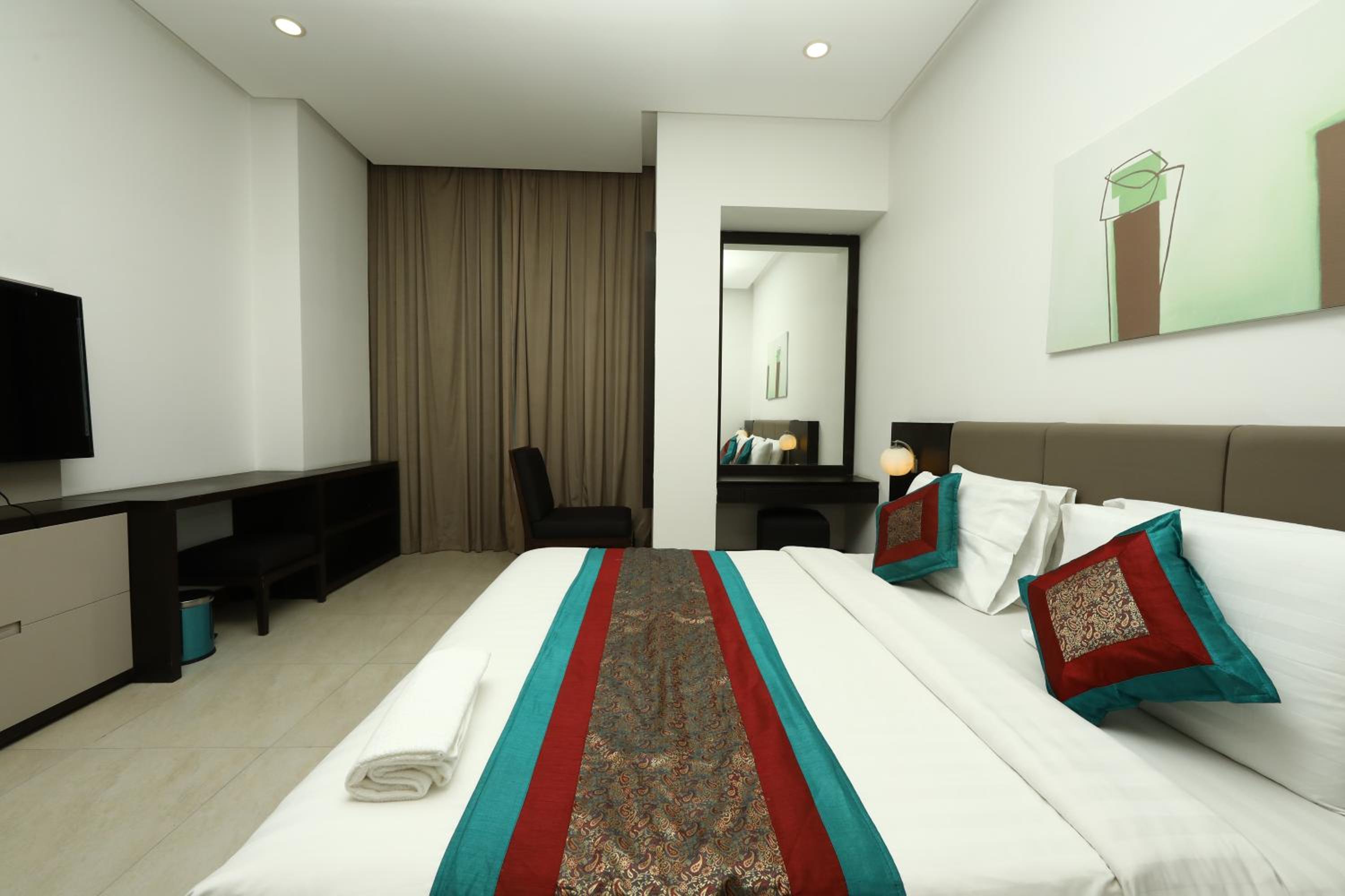 Landway Suite