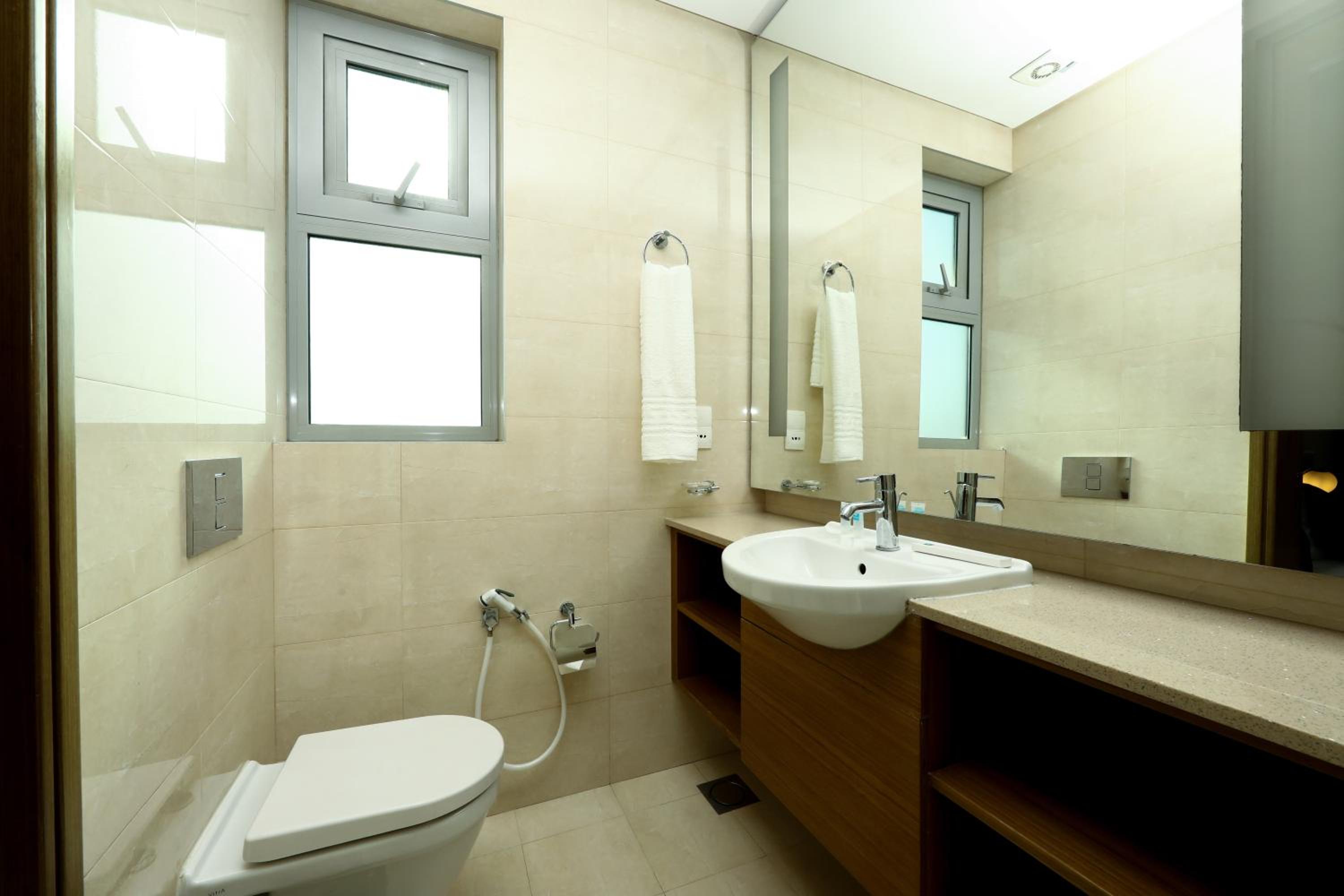 Landway Suite