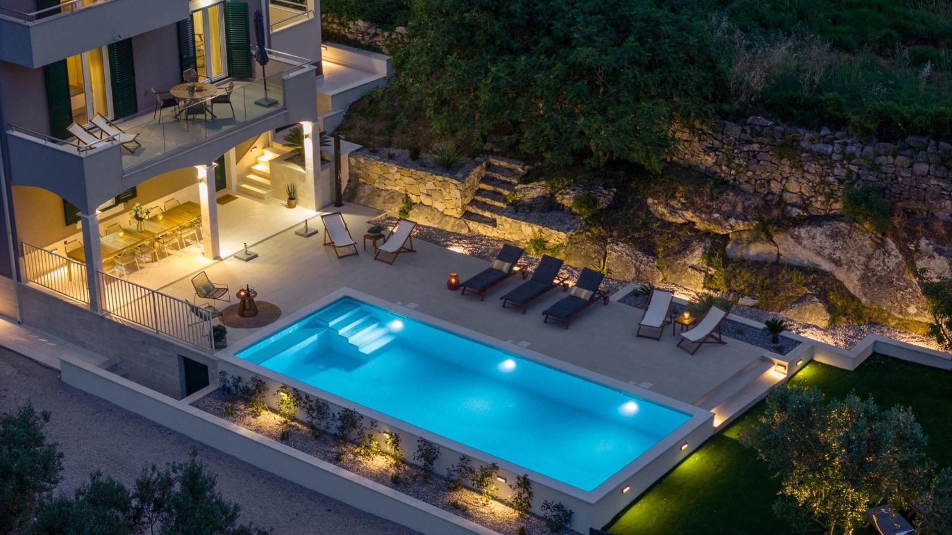 Villa Mamma Mia, a 6-bedroom property with 40sqm pool view 4