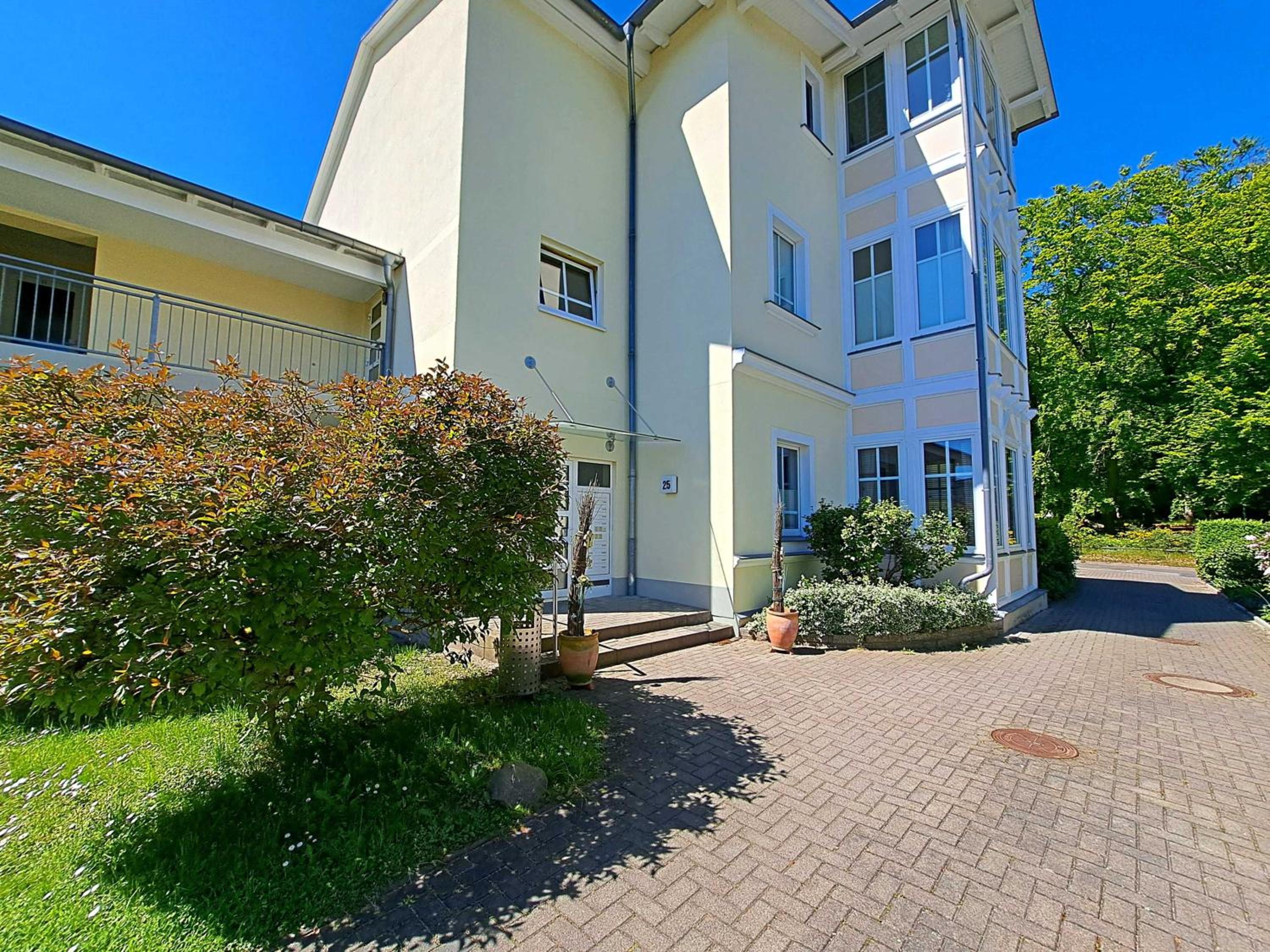 Villa Waldstraße Wohnung 05 view 5