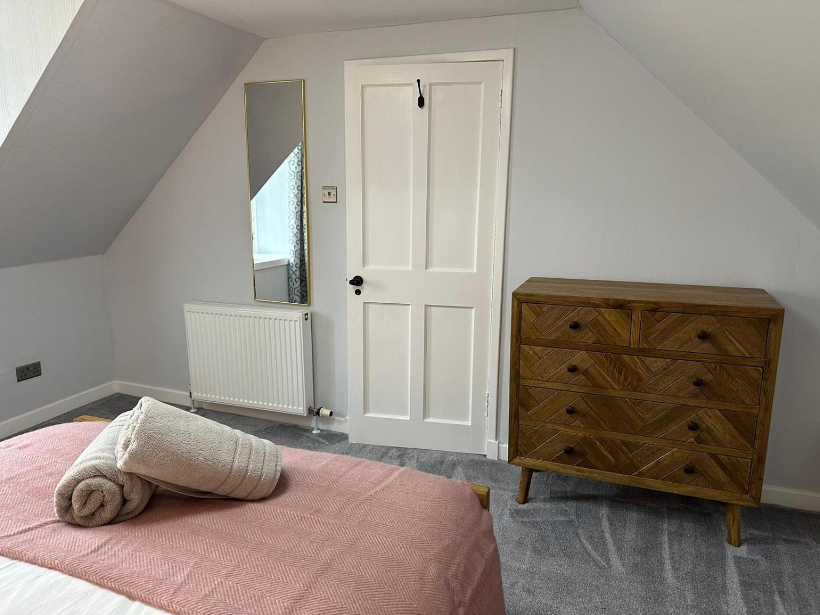 Stratheyre Cottage
