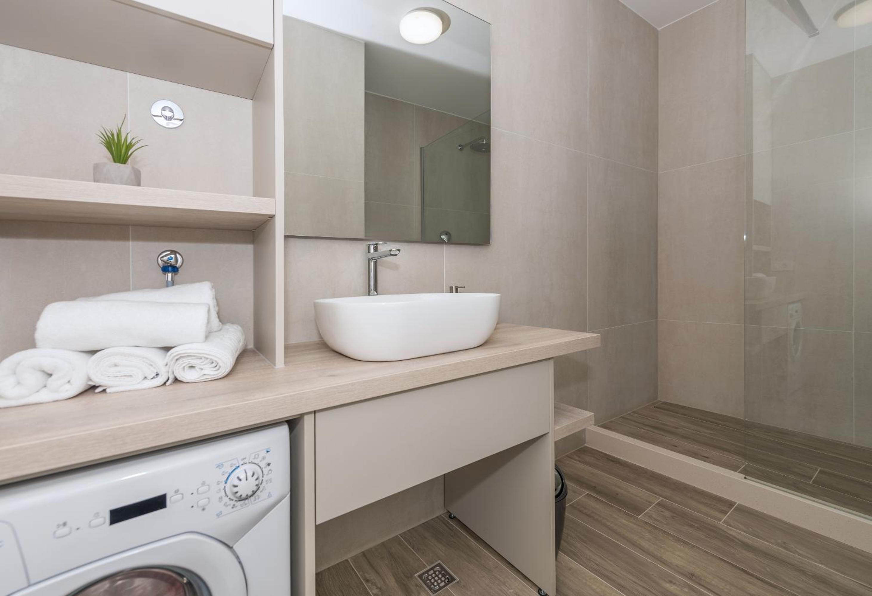 Beach apartments Mara view 4