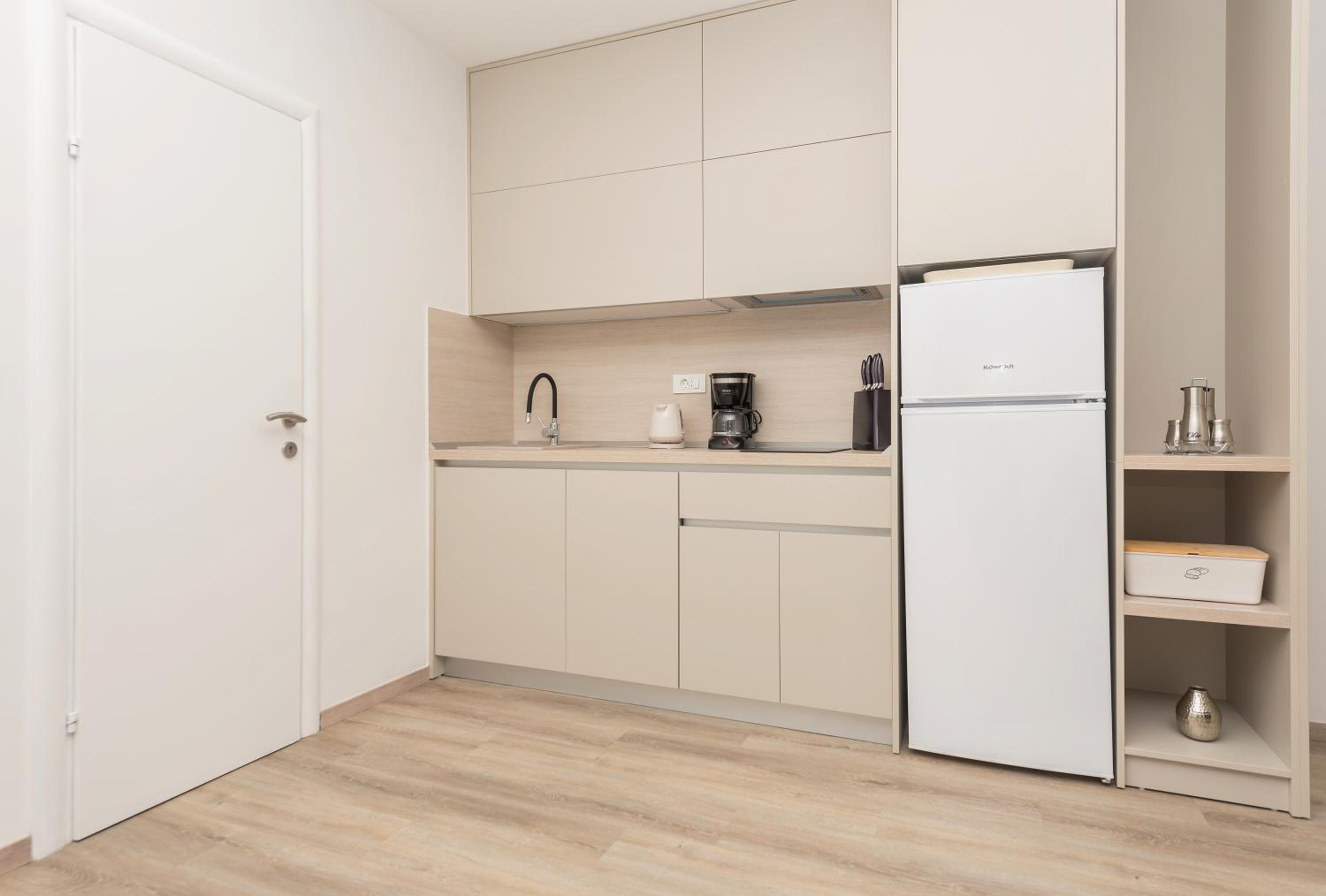 Beach apartments Mara view 5