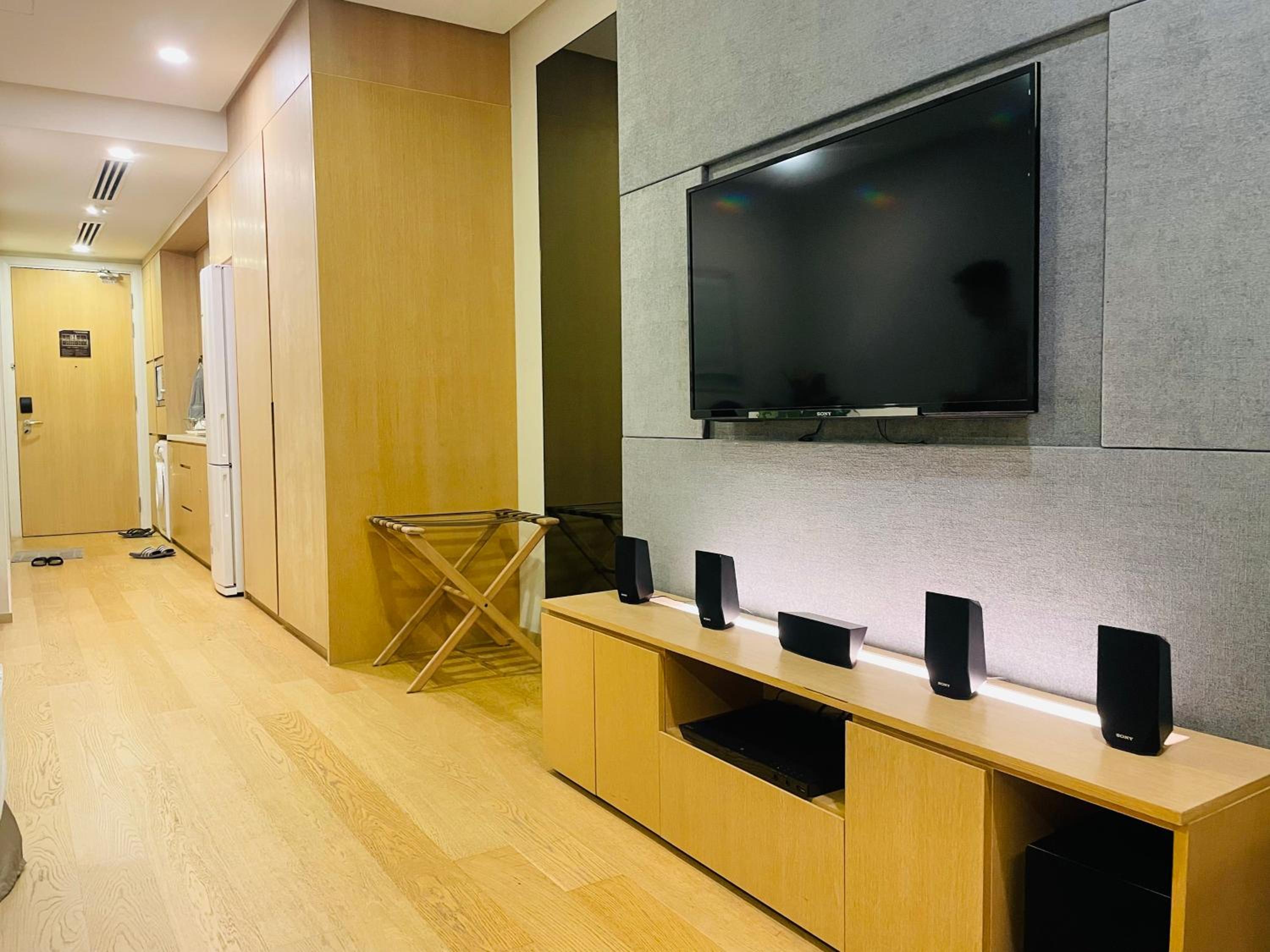 Sfera Residence KLCC by VastHaven