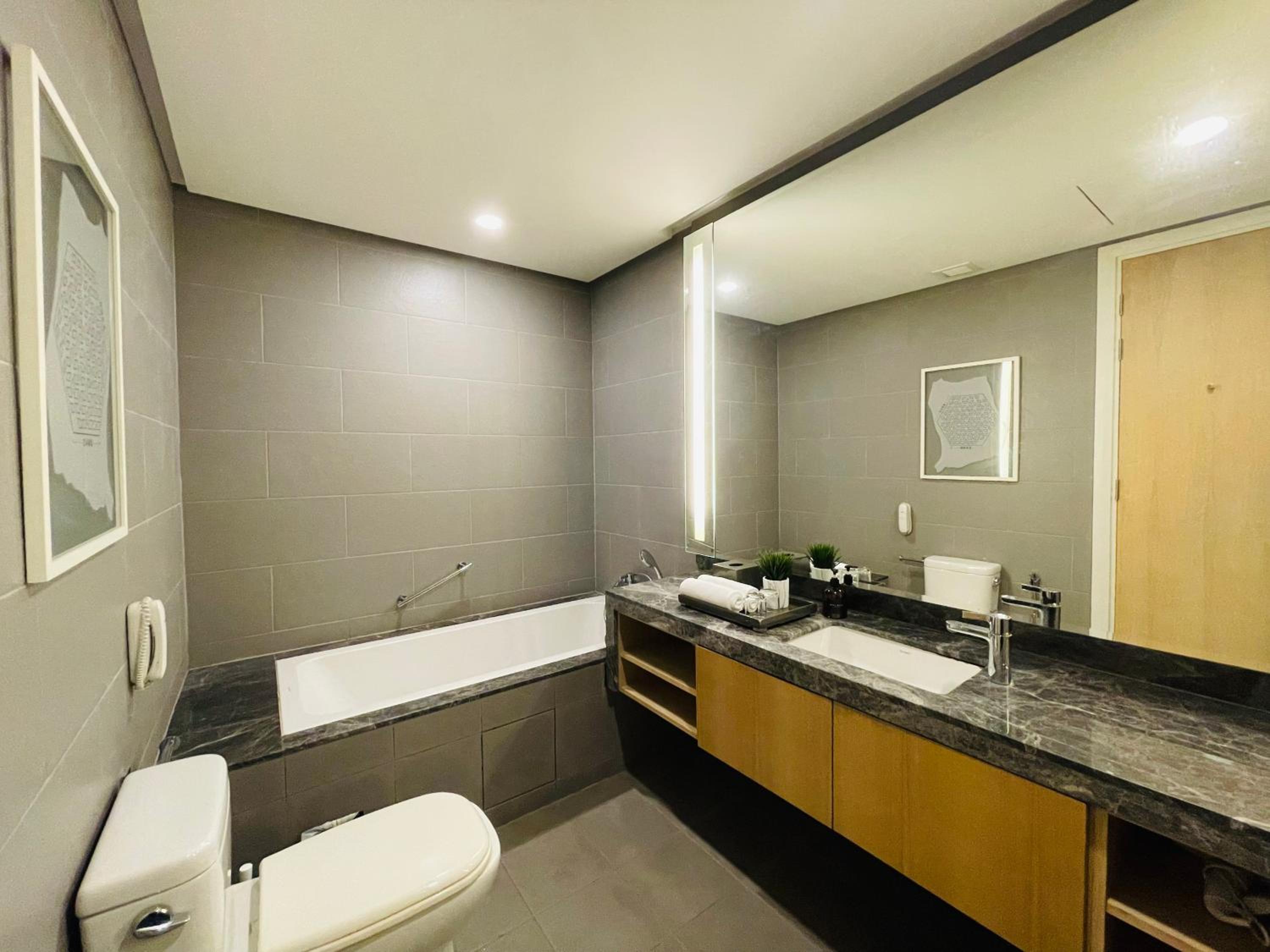 Sfera Residence KLCC by VastHaven