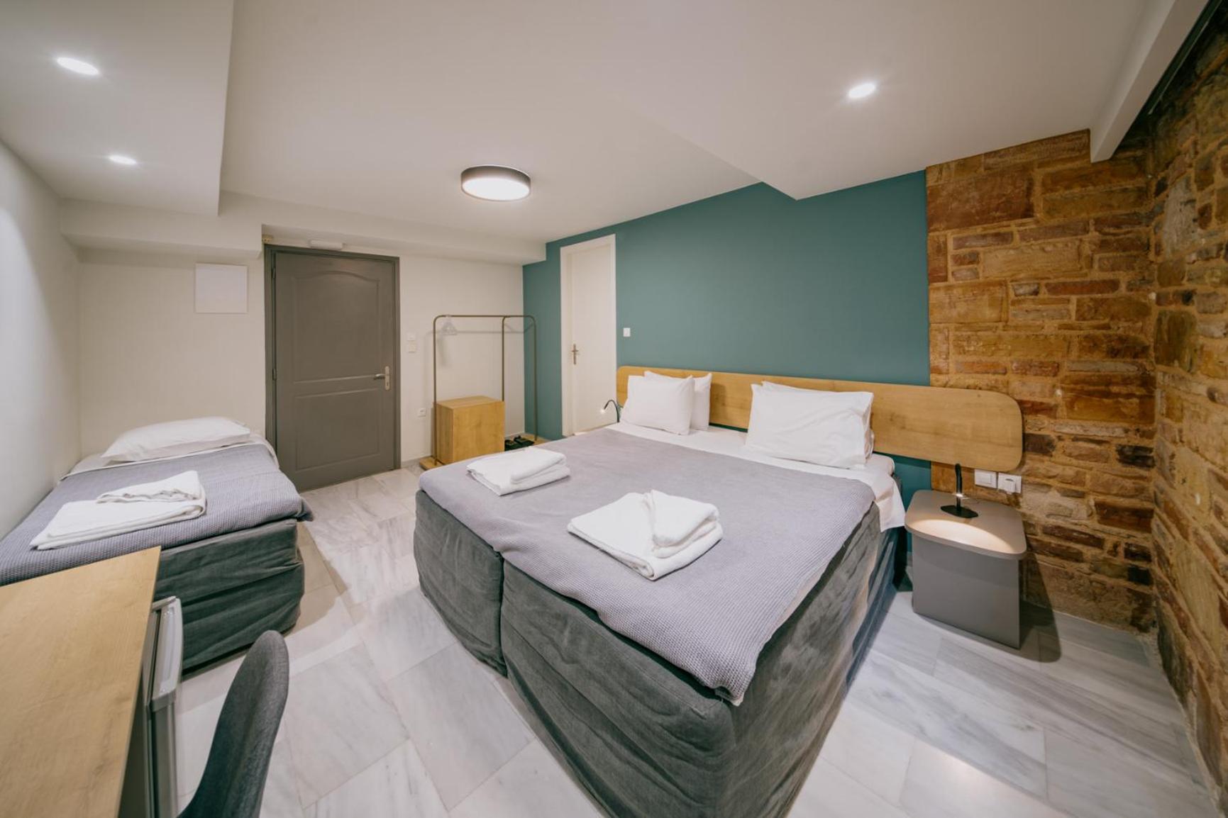 Chios City Inn