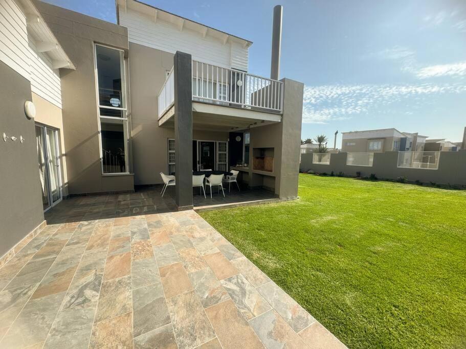 Tranquil Beachside Oasis Your Relaxing Getaway