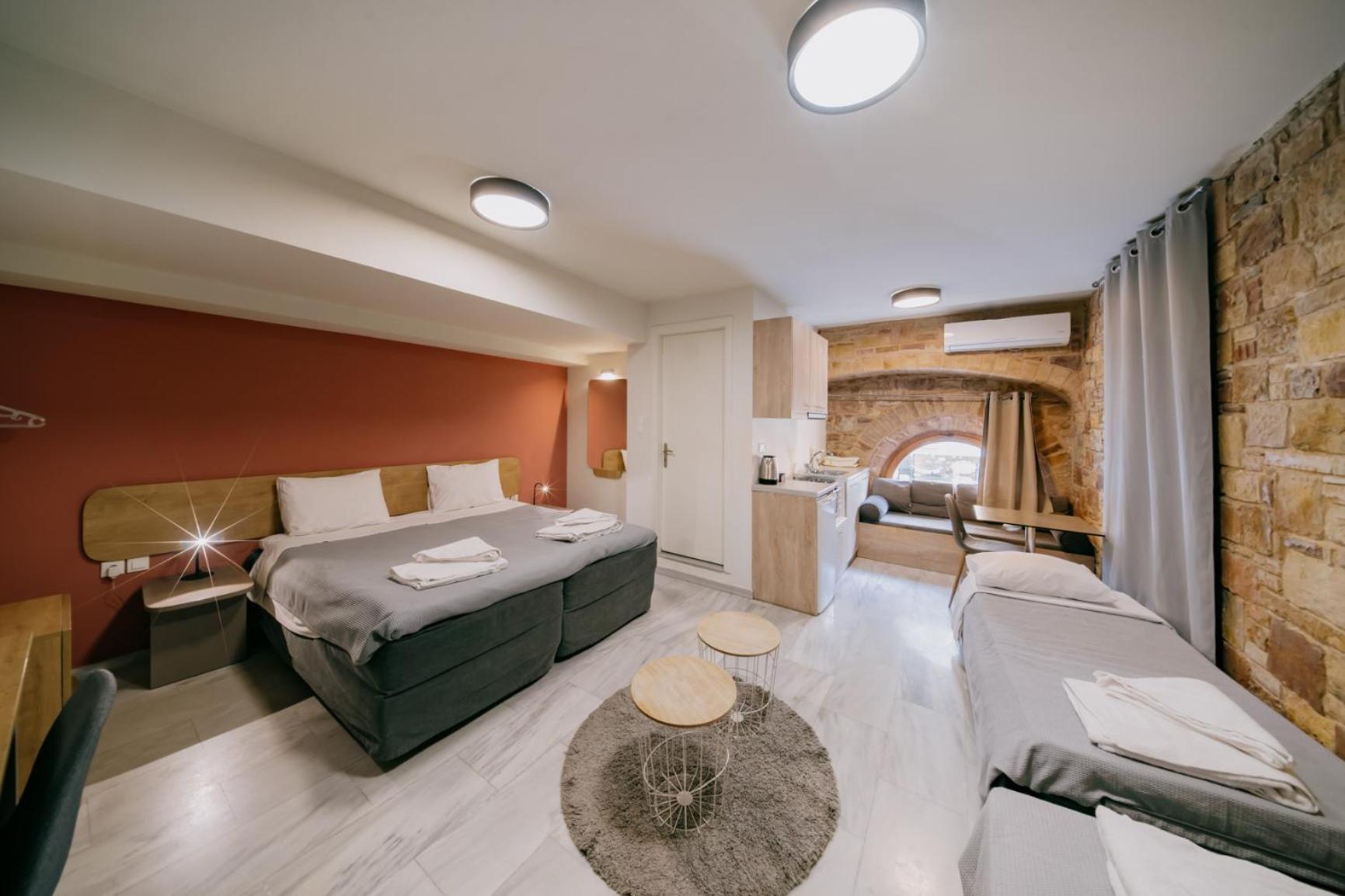 Chios City Inn