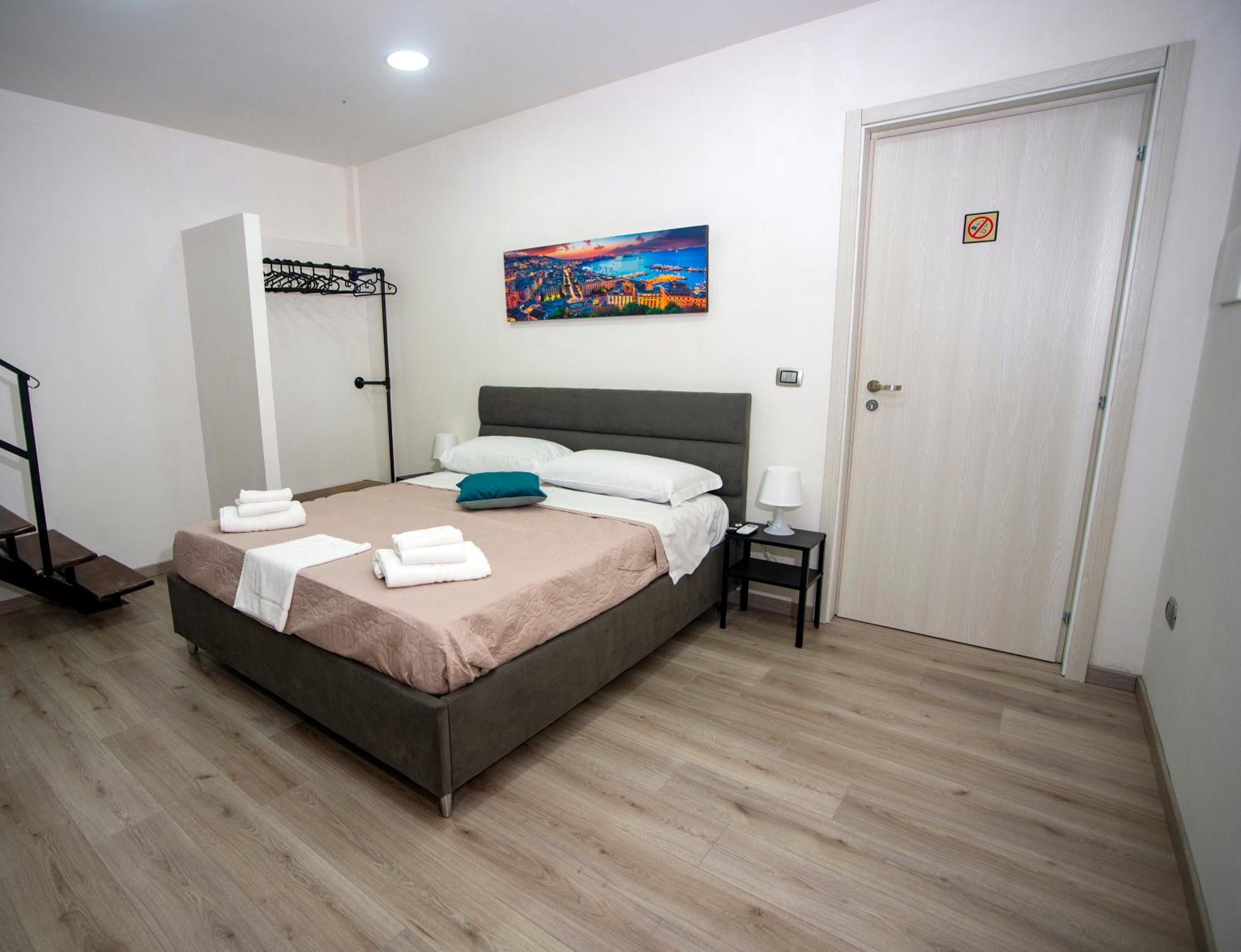 NA City Rooms