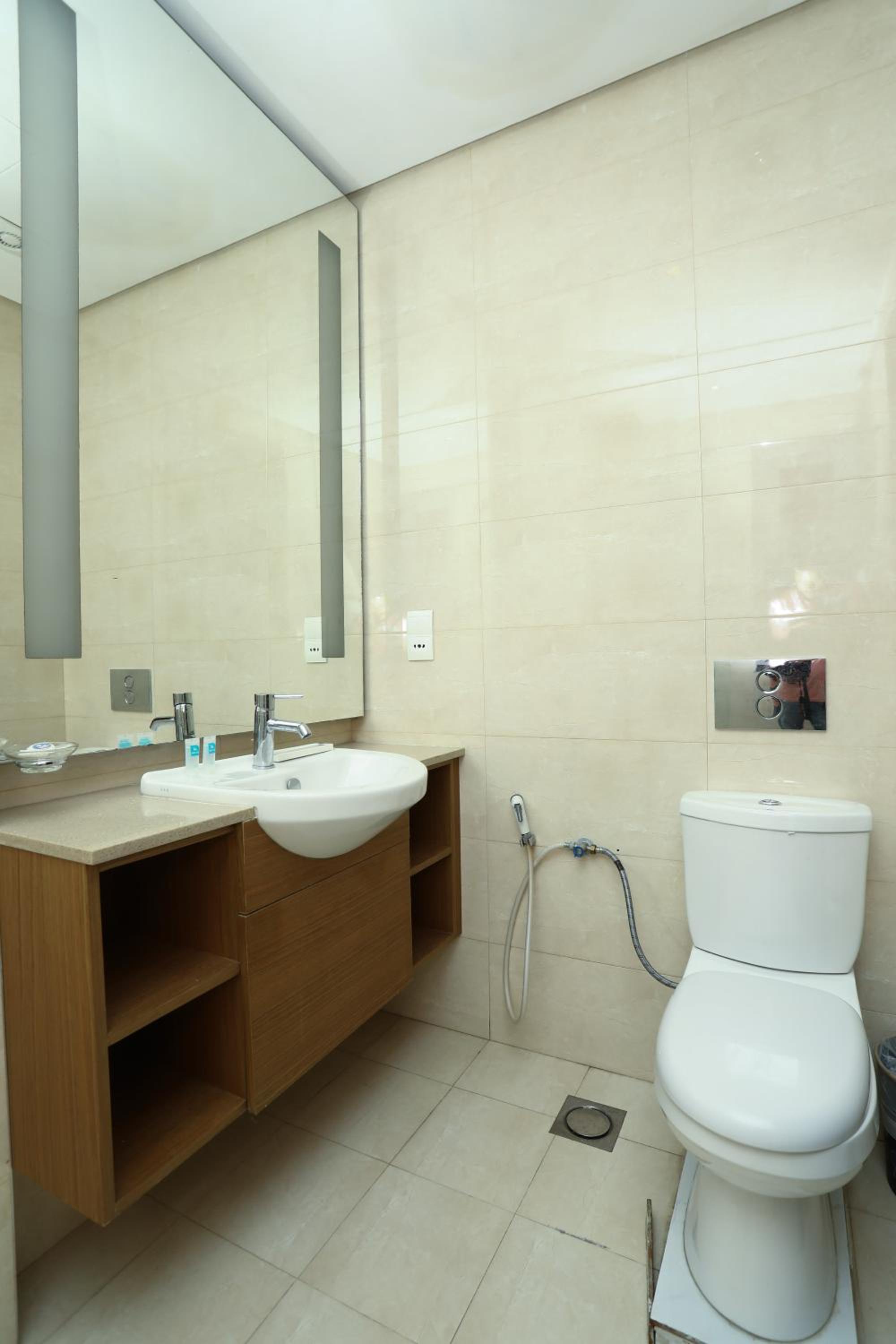 Landway Suite