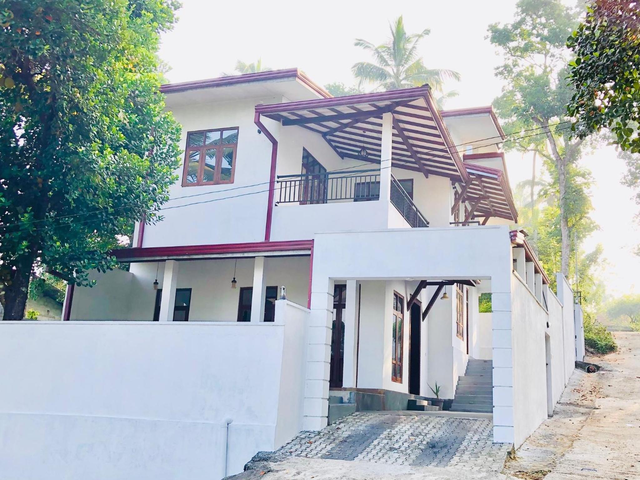 Cozy Villa-Modern 3 Bedroom villa with panoramic view and ample private parking view 3