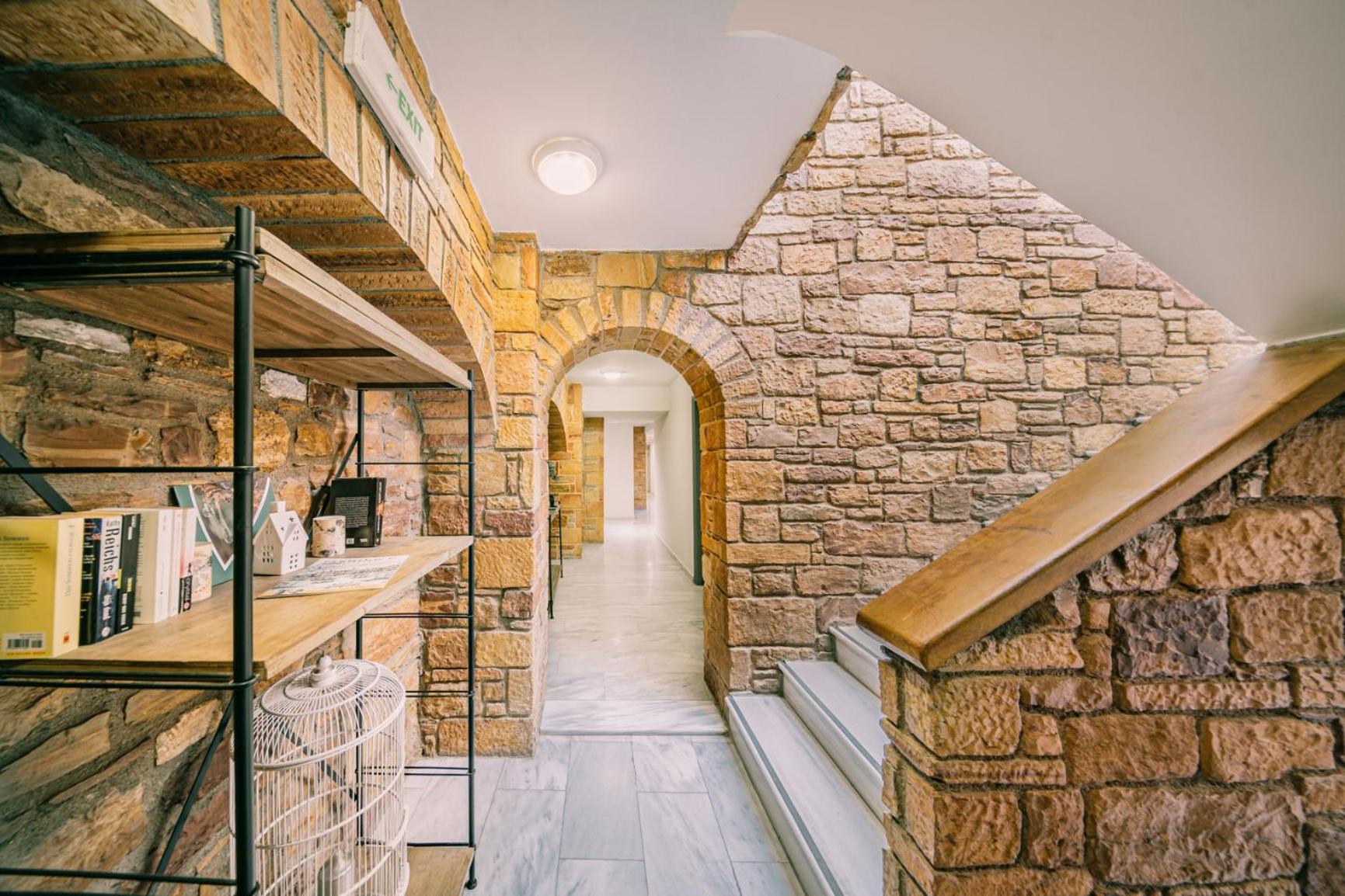 Chios City Inn