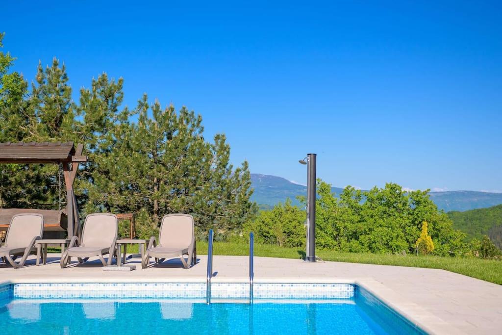 Villa Mirna by Istrialux view 3