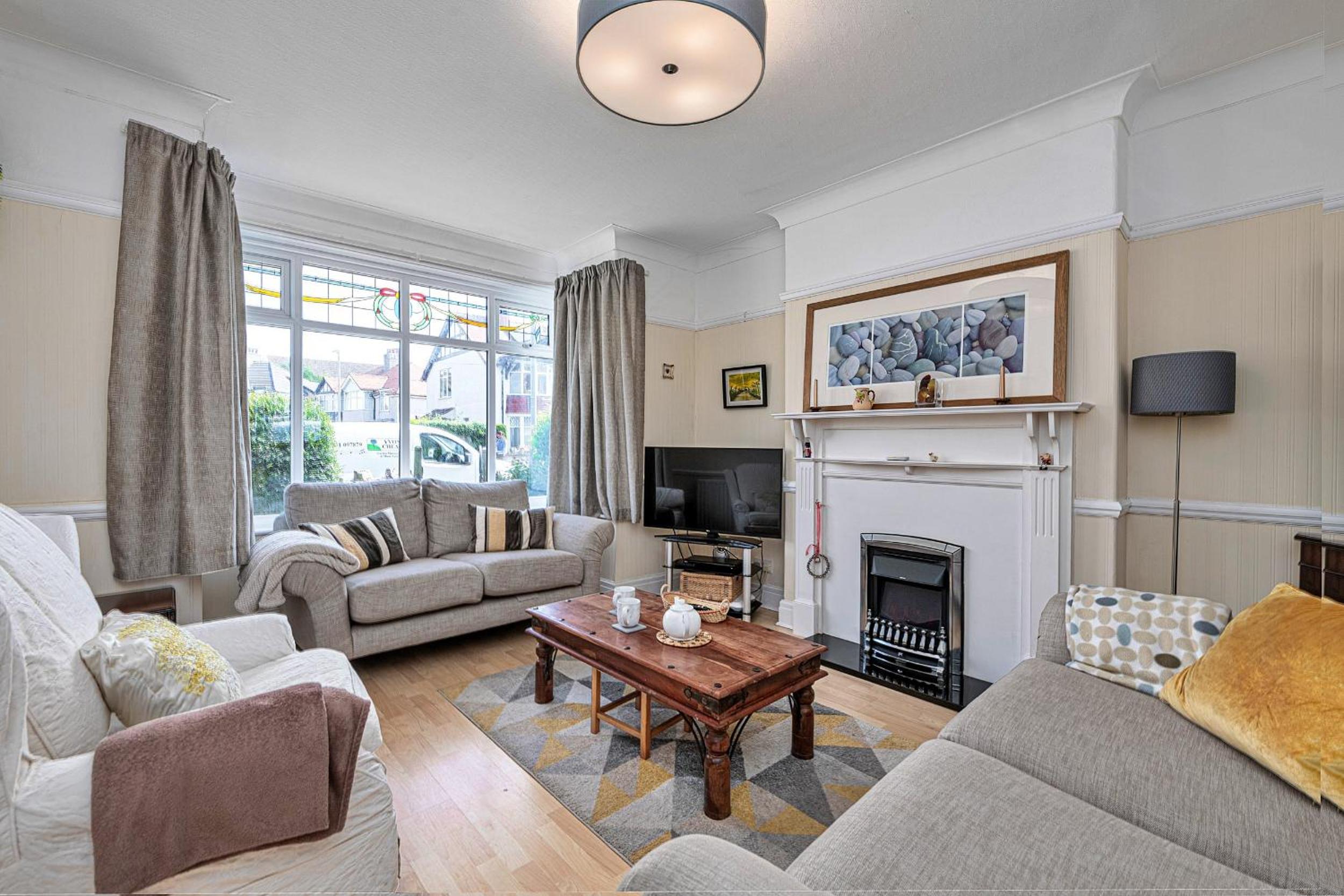 Finest Retreats - Penrhyn Avenue