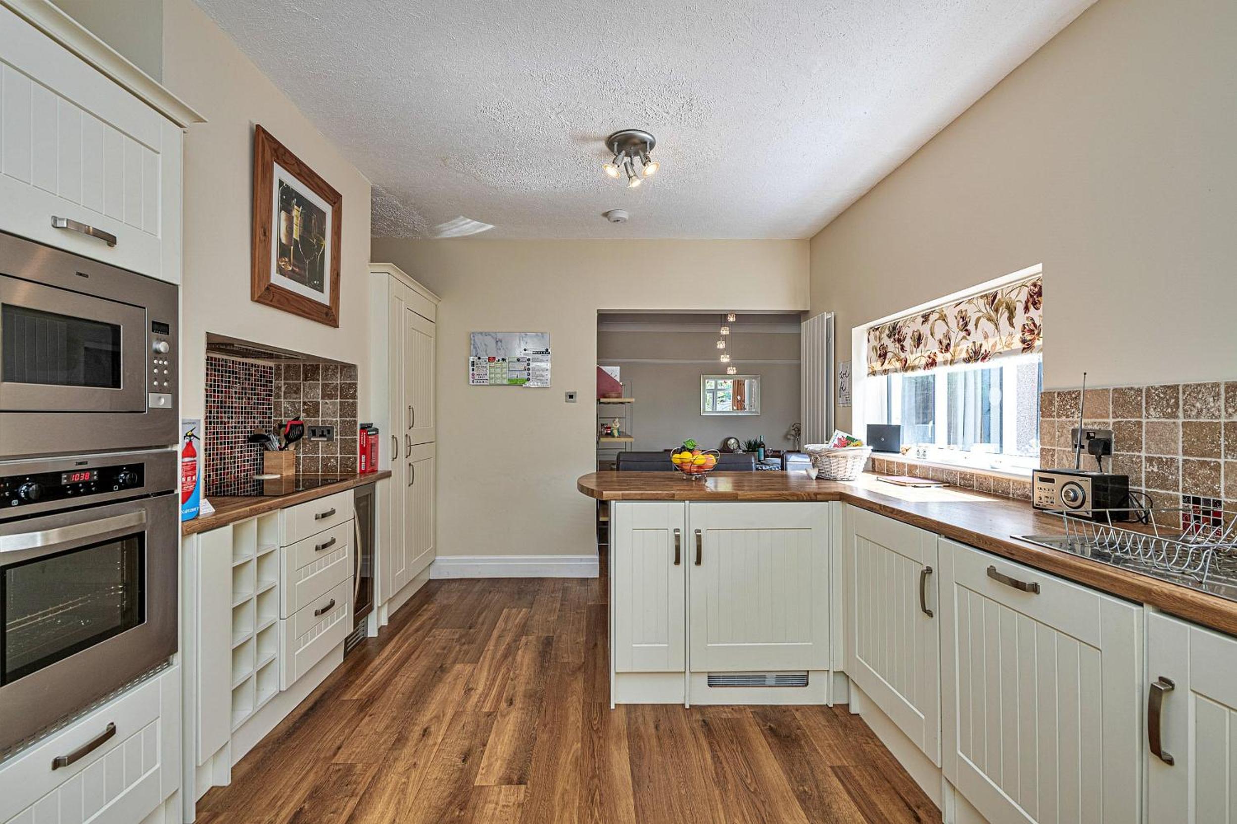 Finest Retreats - Penrhyn Avenue