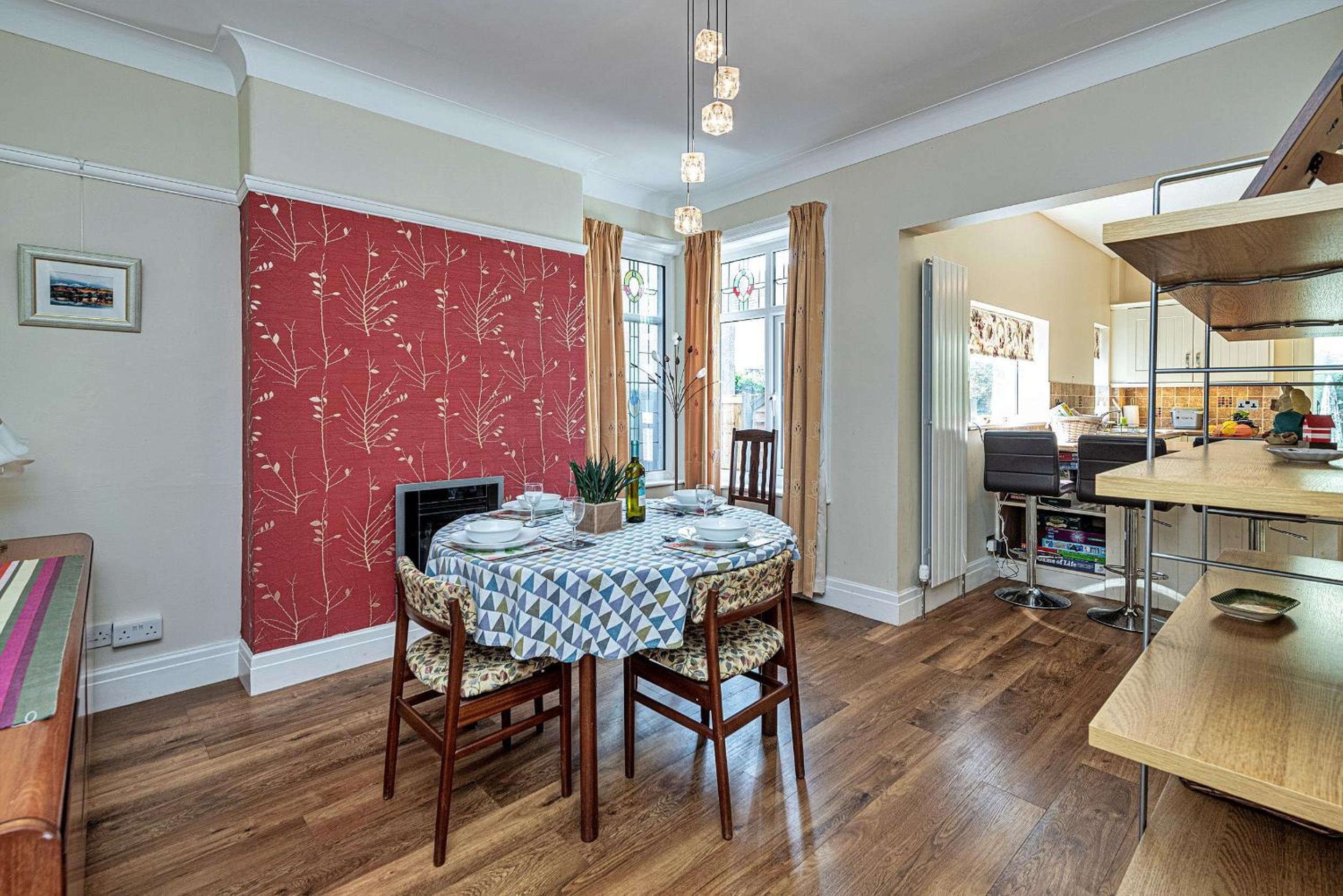 Finest Retreats - Penrhyn Avenue