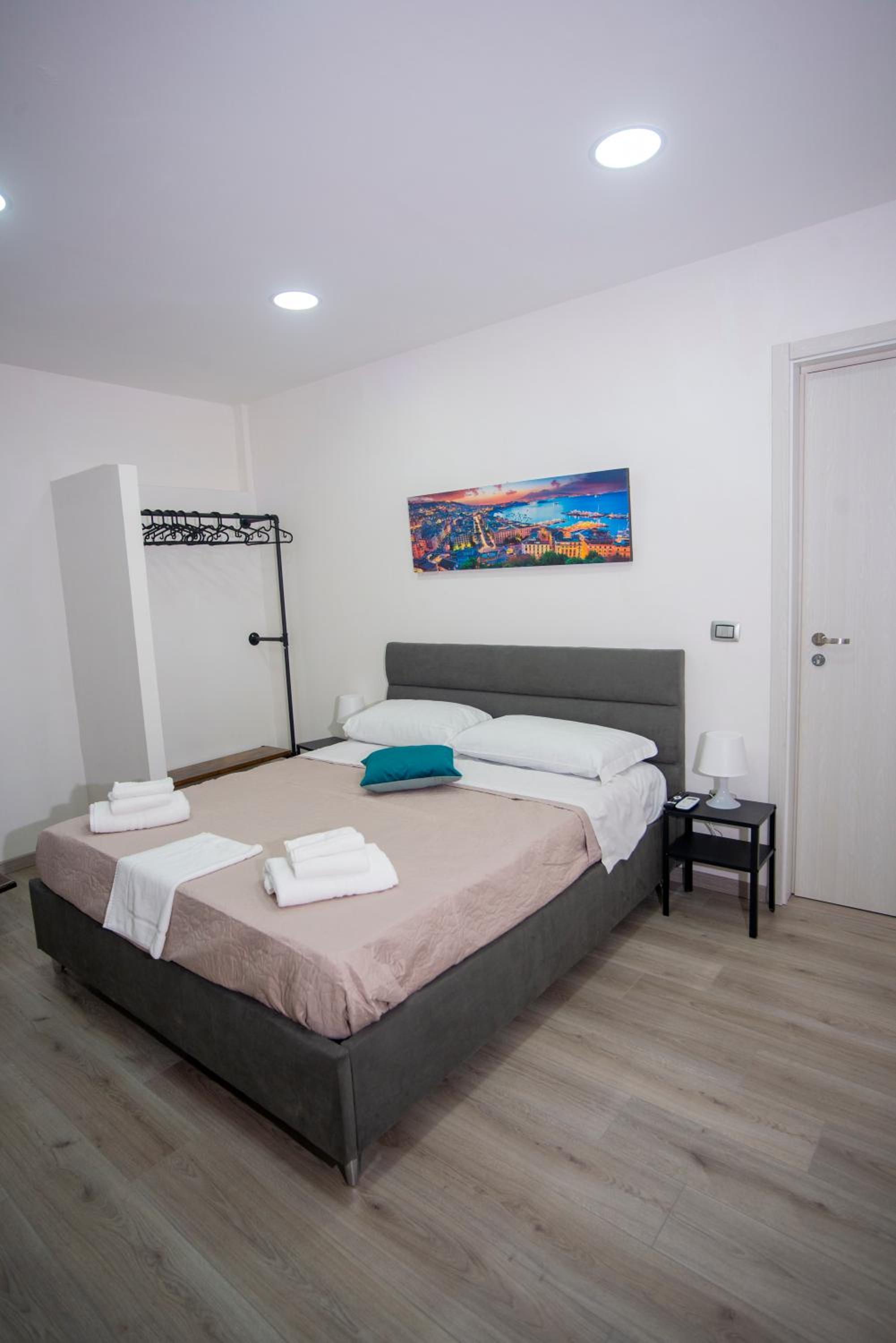 NA City Rooms