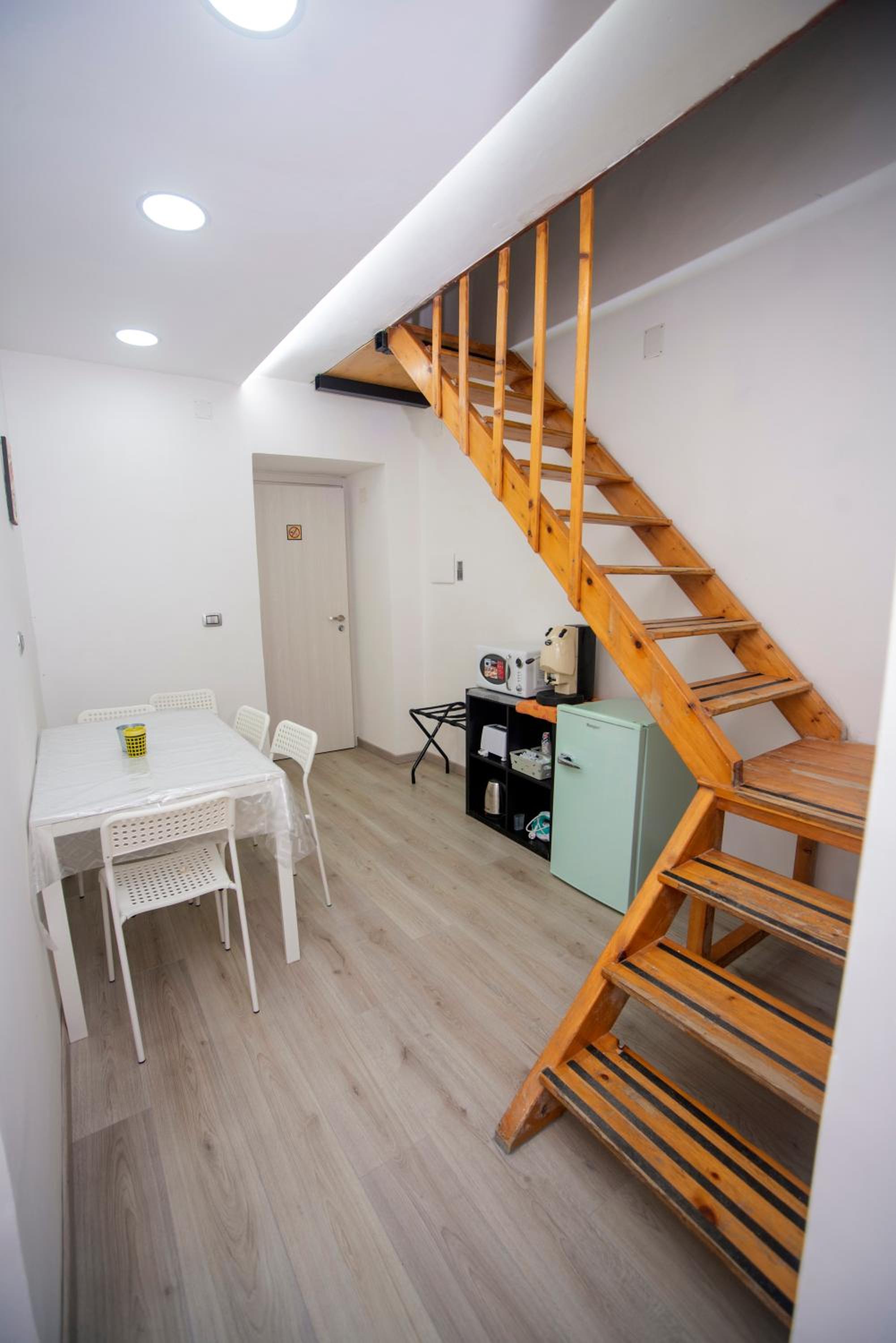 NA City Rooms