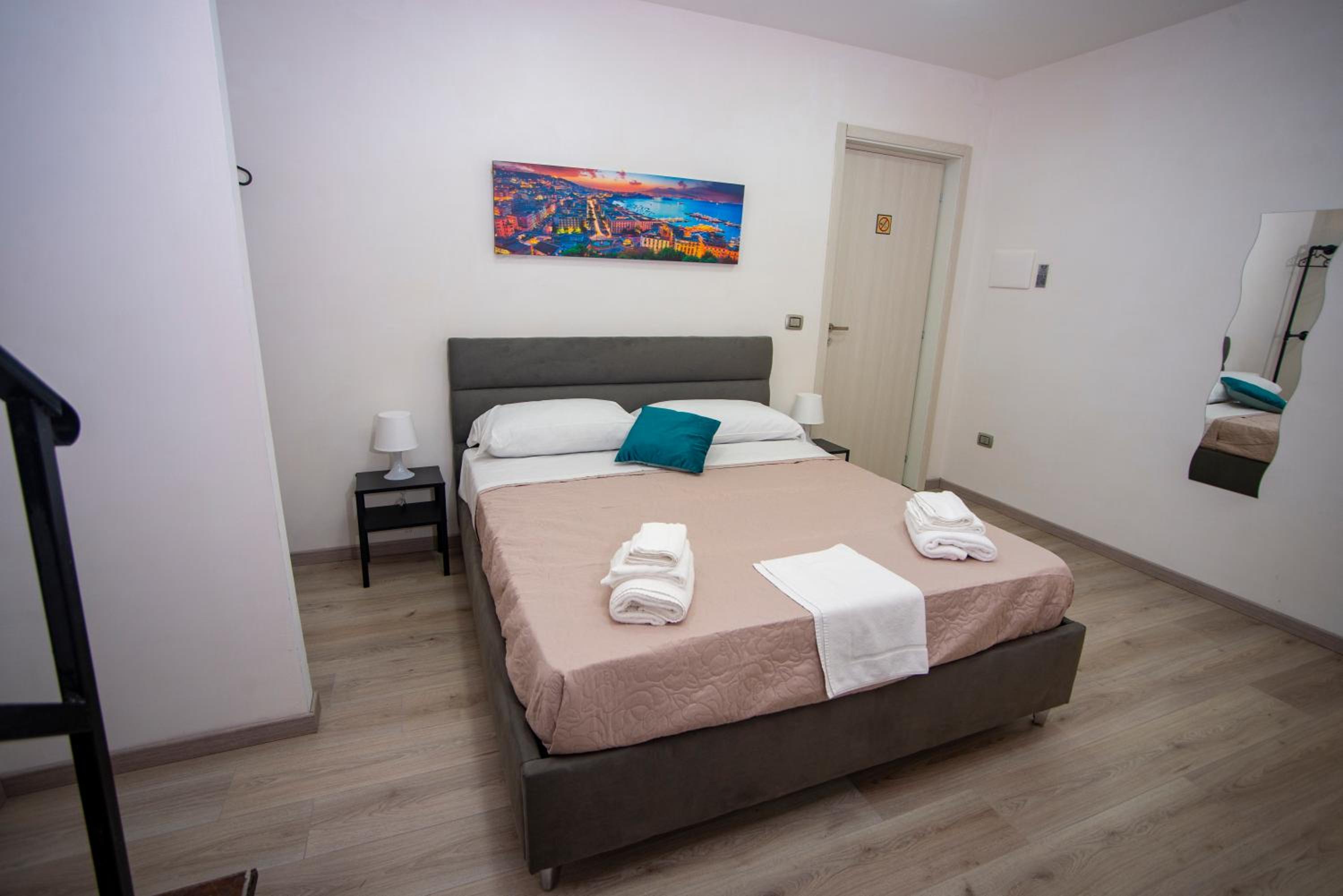 NA City Rooms