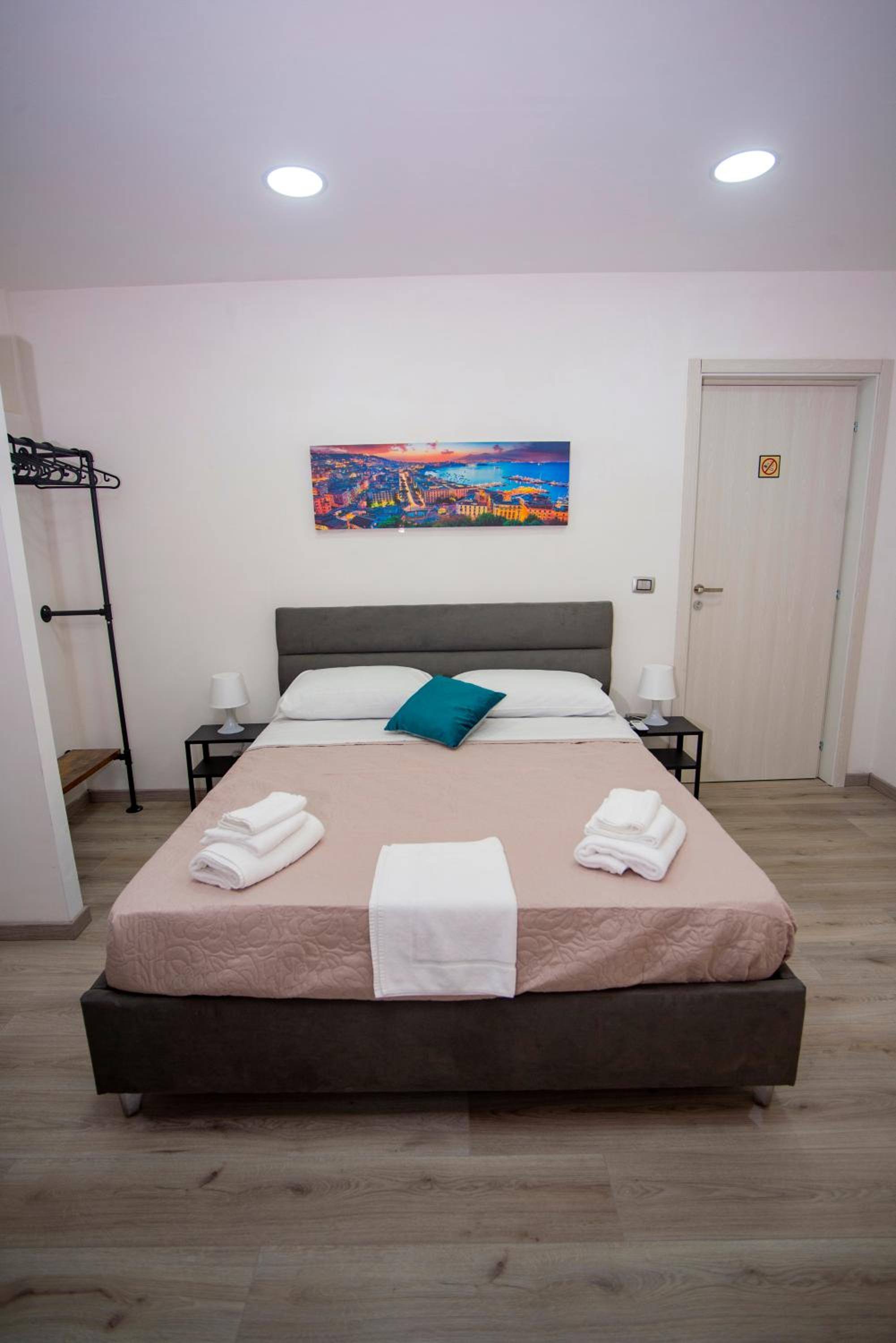 NA City Rooms