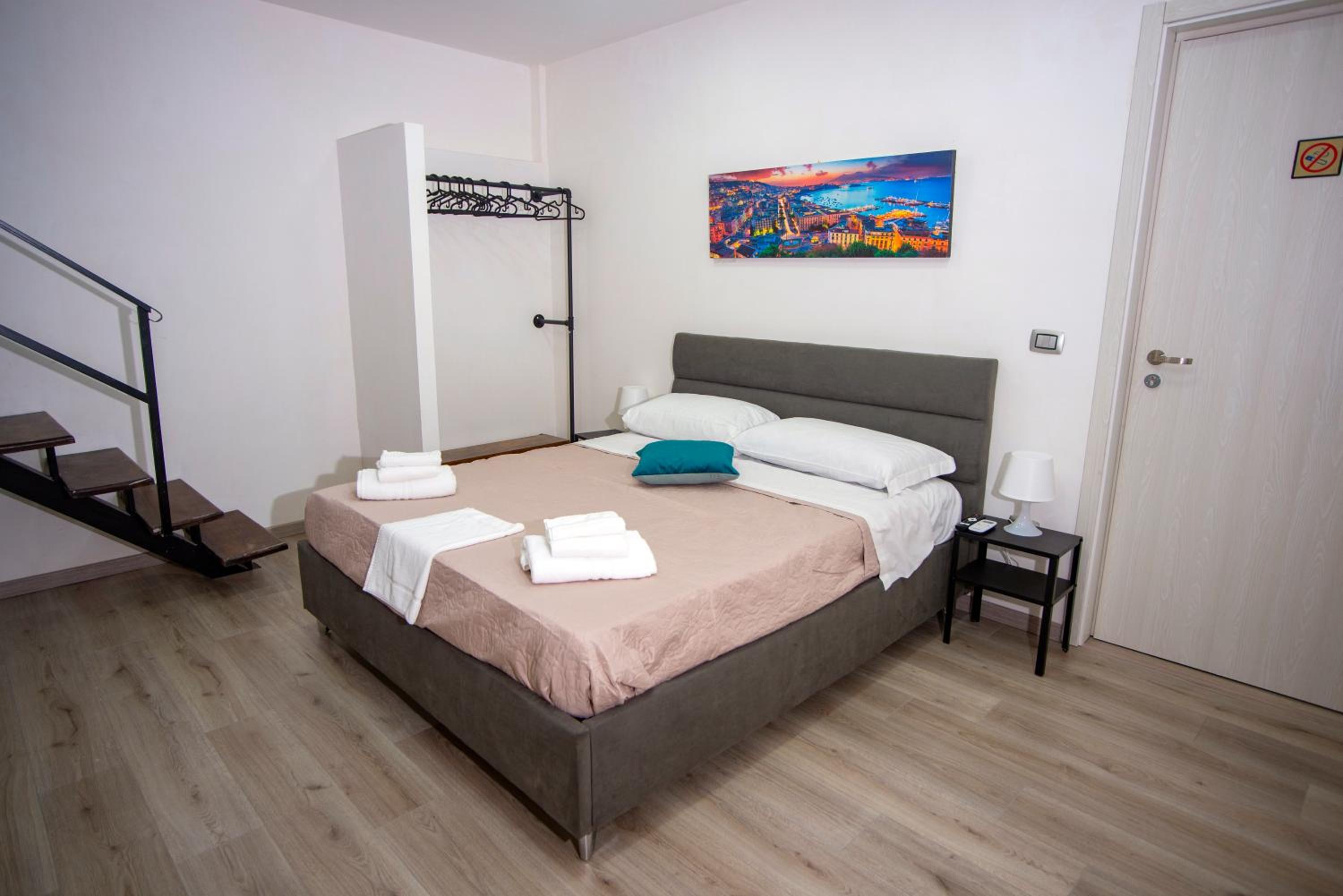 NA City Rooms