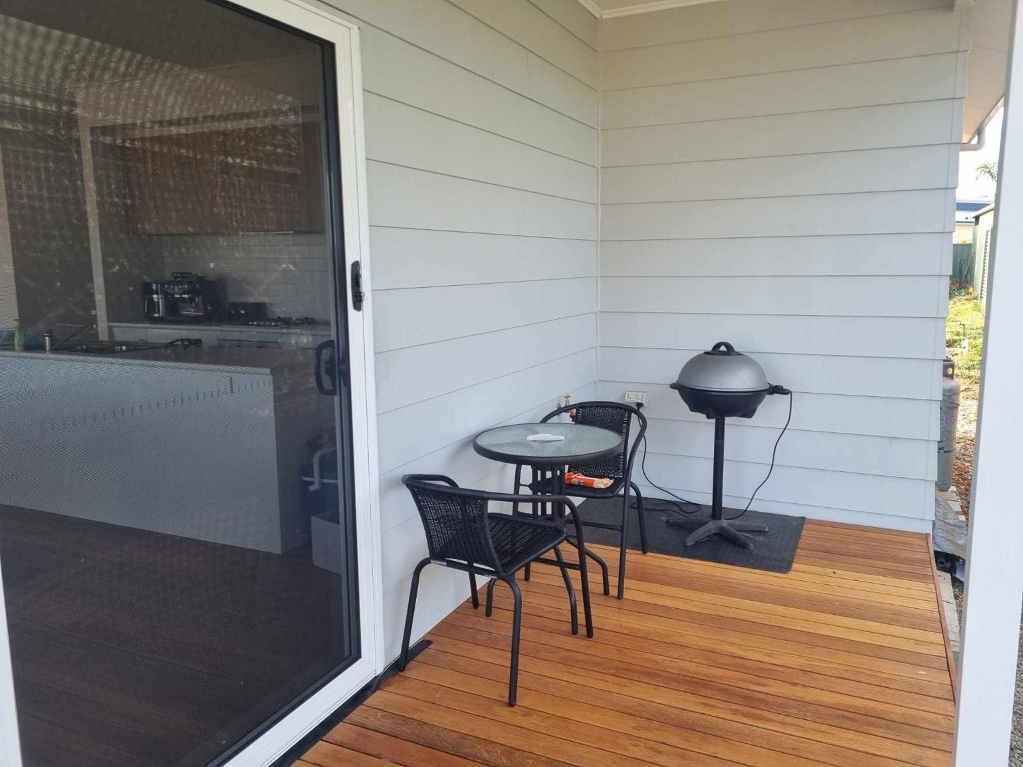 Banksia Lakeview Retreat