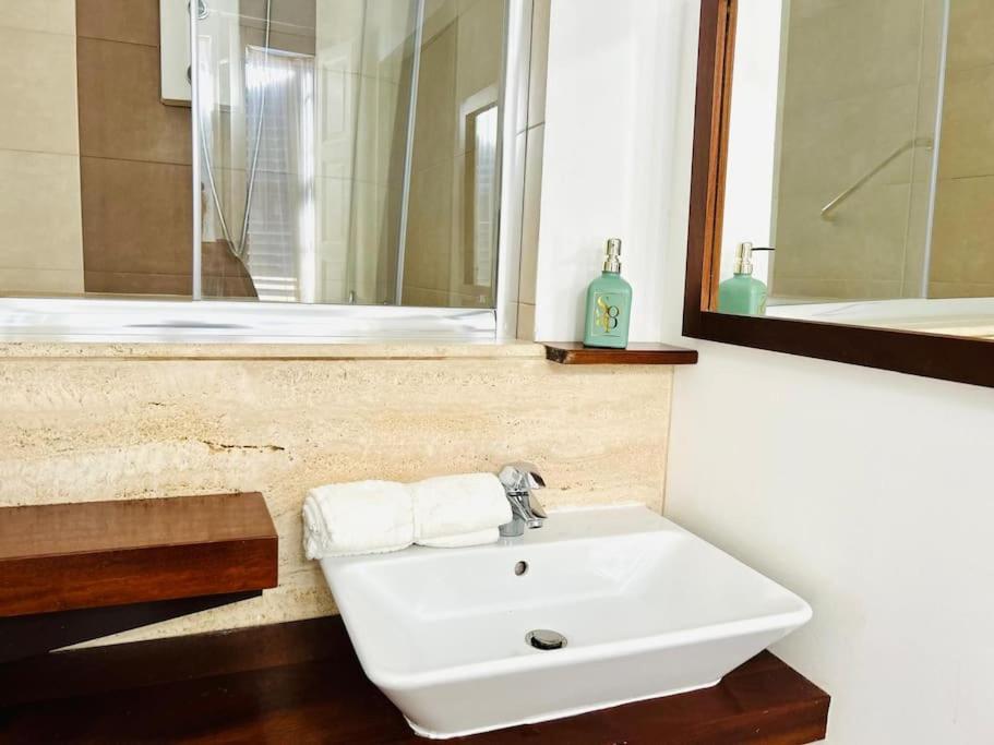 ! Amazing house in Sliema next to the beach ! view 5