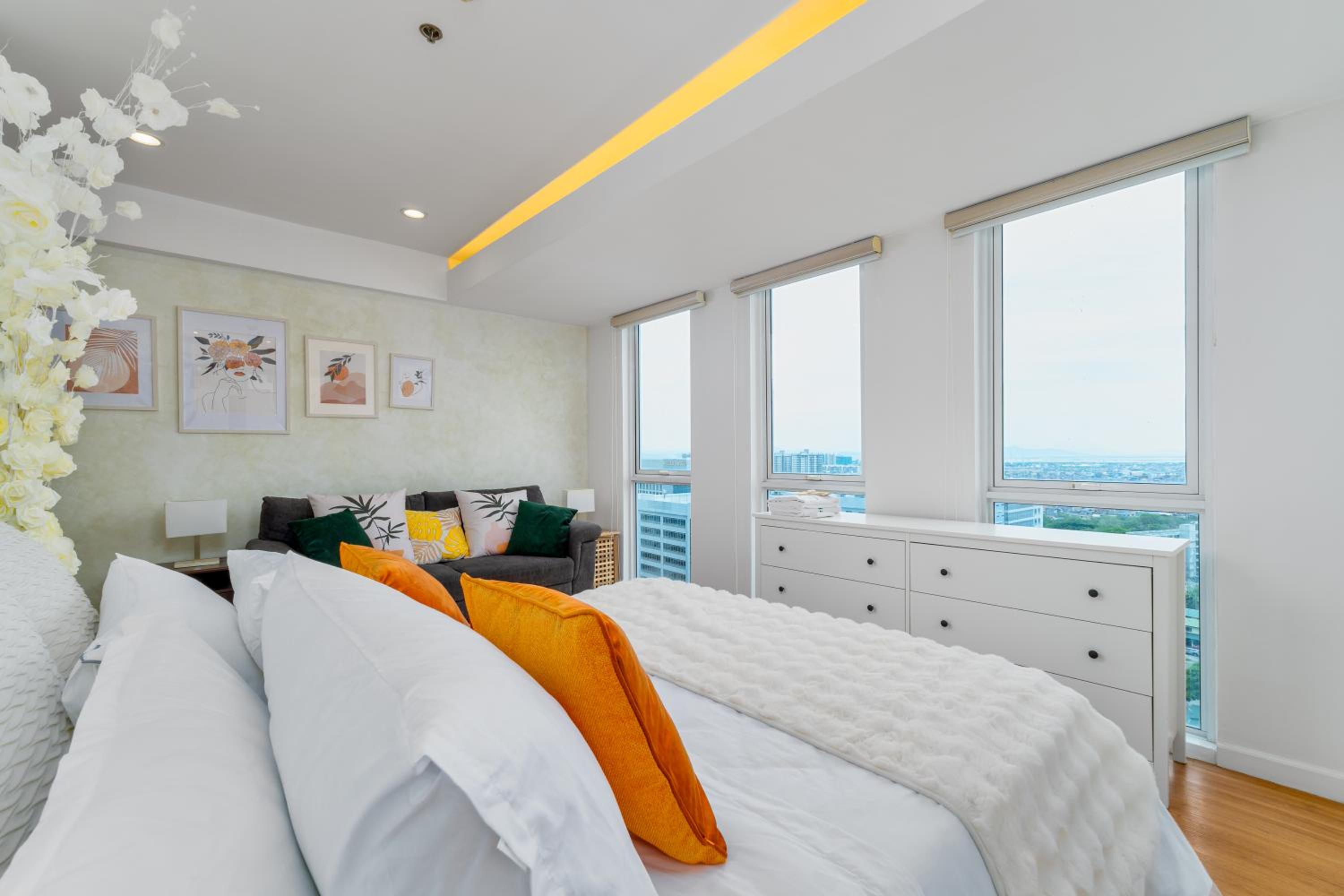 Tropicalia Family Suite
