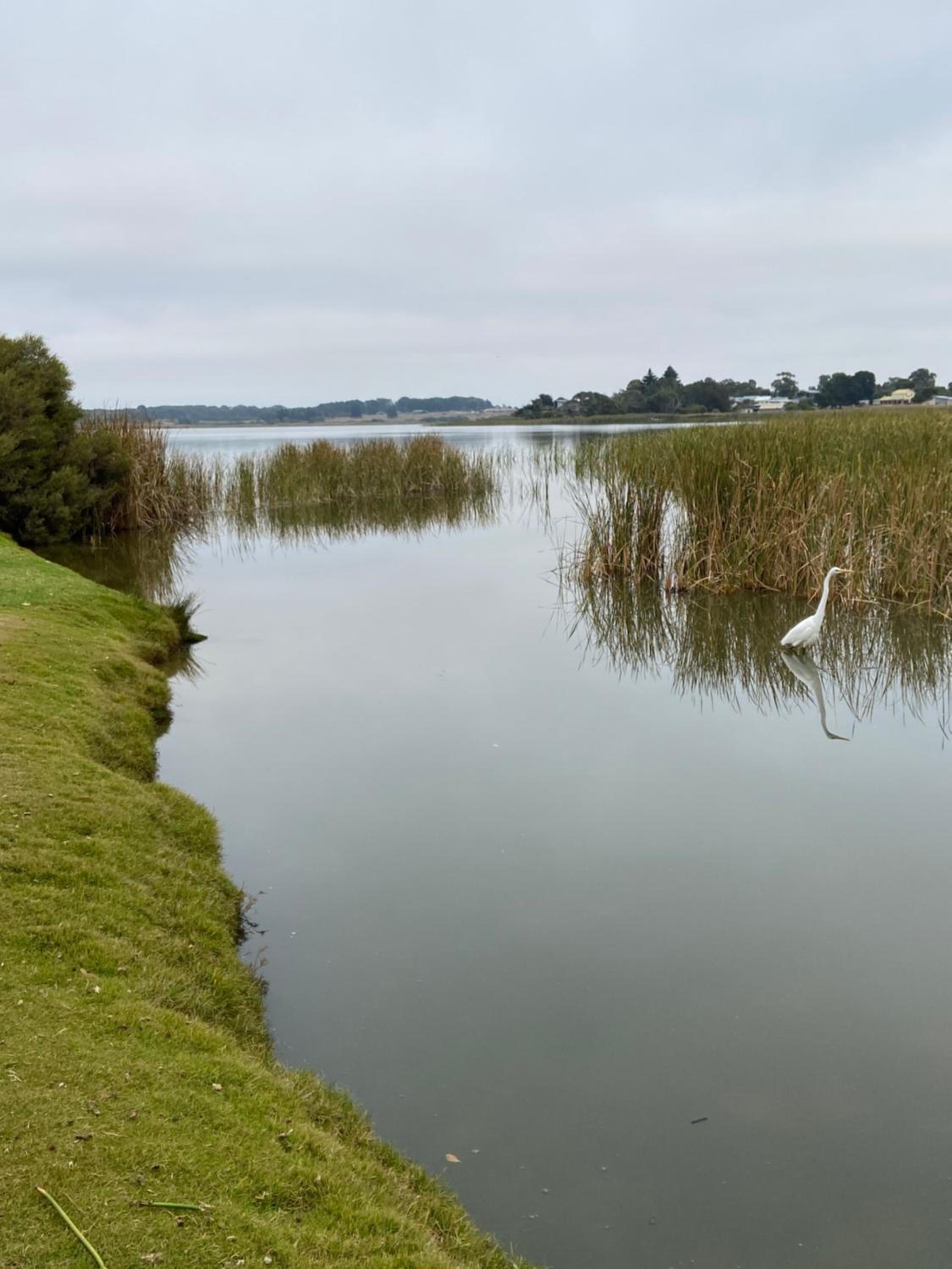 Banksia Lakeview Retreat