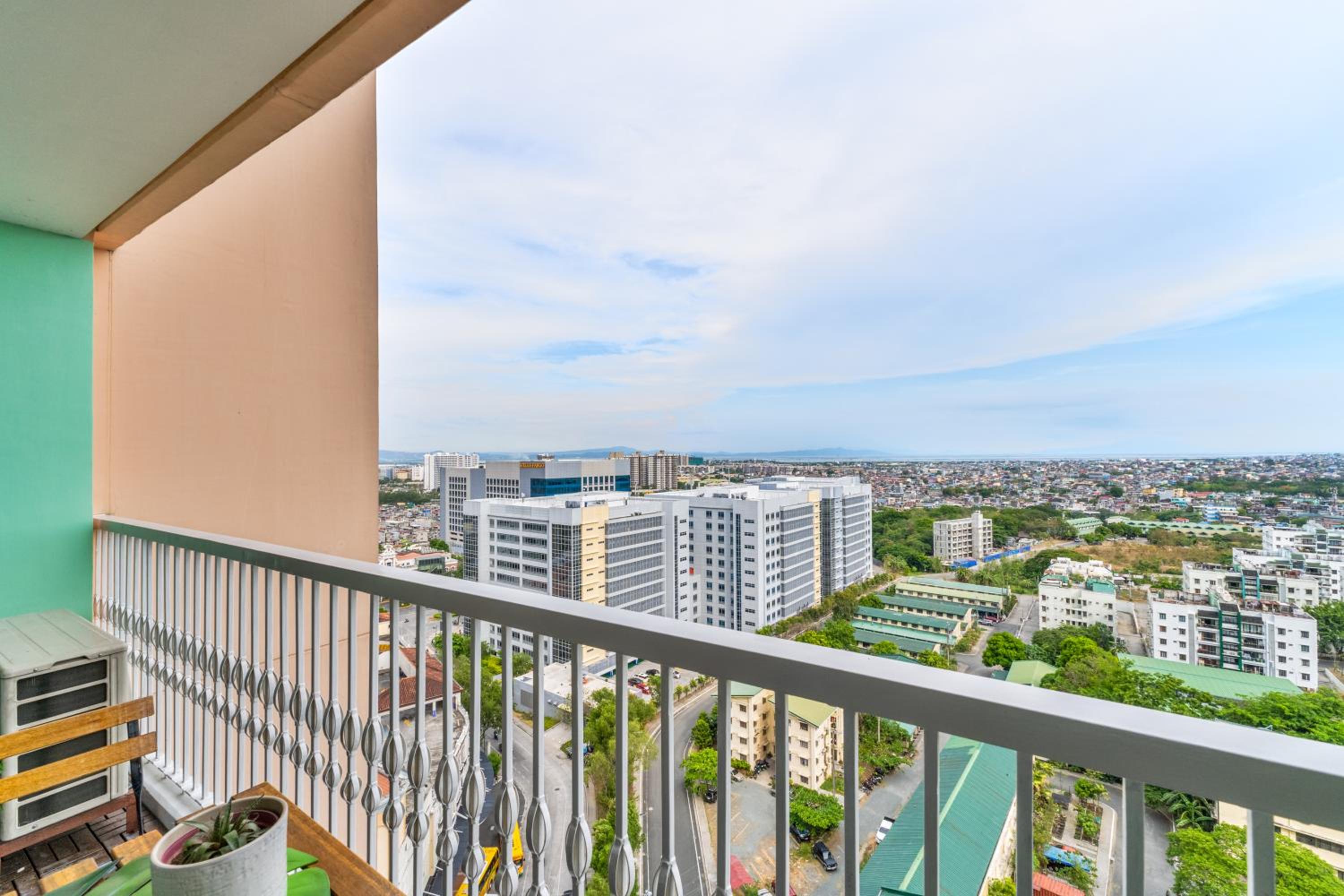 Tropicalia Family Suite