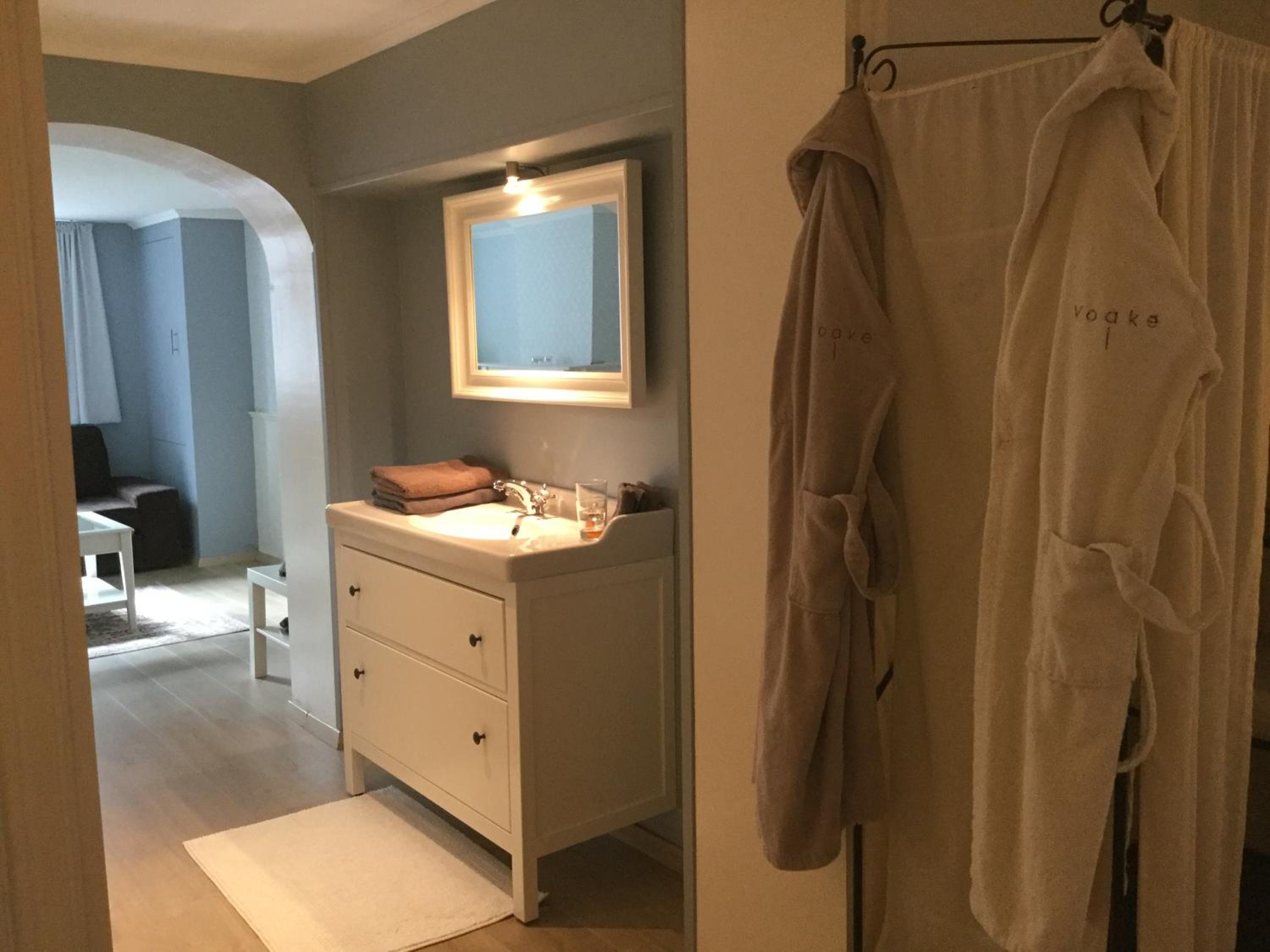 B&B Wellness Yoake