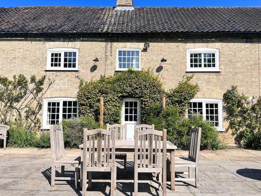 Stunning Manor Farmhouse