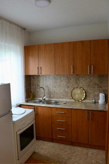 Green River Rooms
