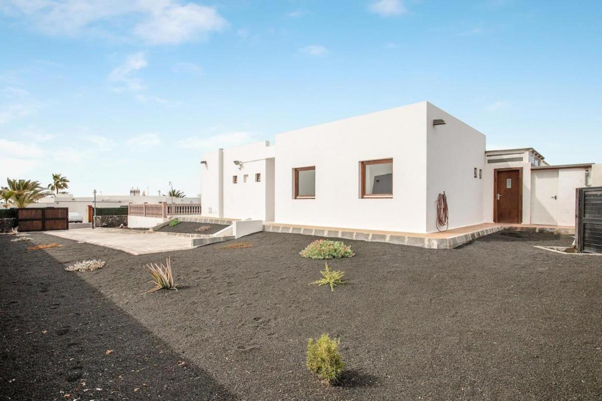 Villa Calma 1B view 3