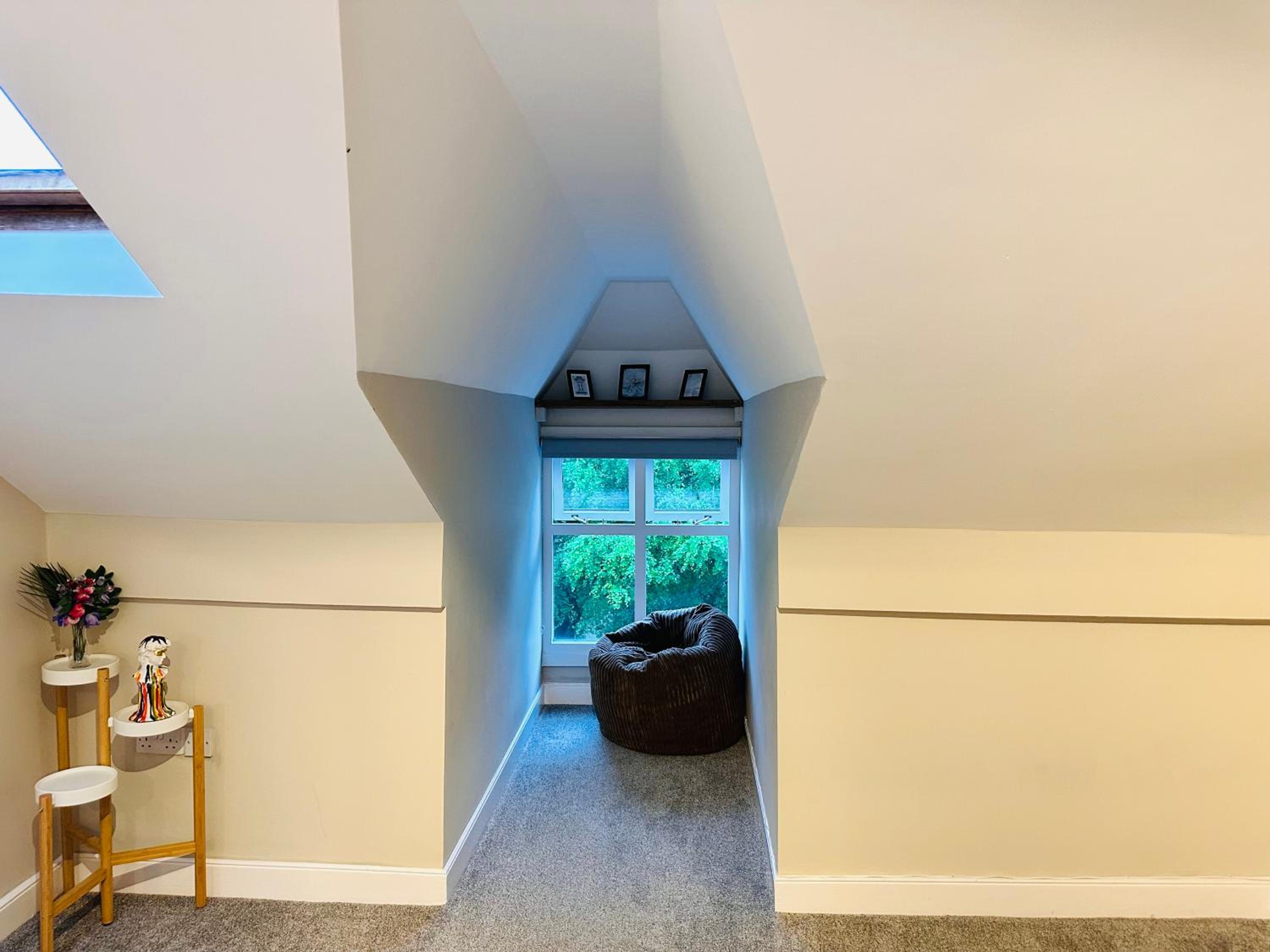 Squair Apartment