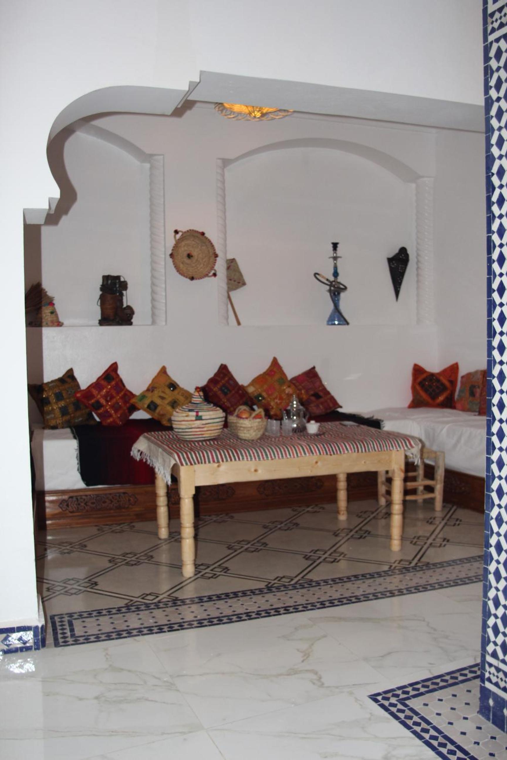 lounge