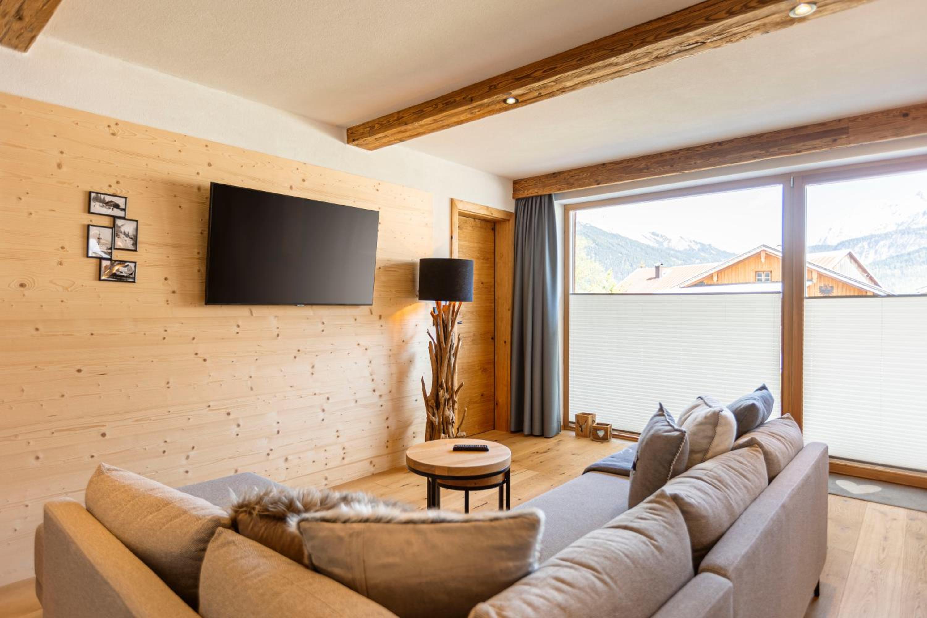 Zugspitz Suites Lermoos by ALPS RESORTS