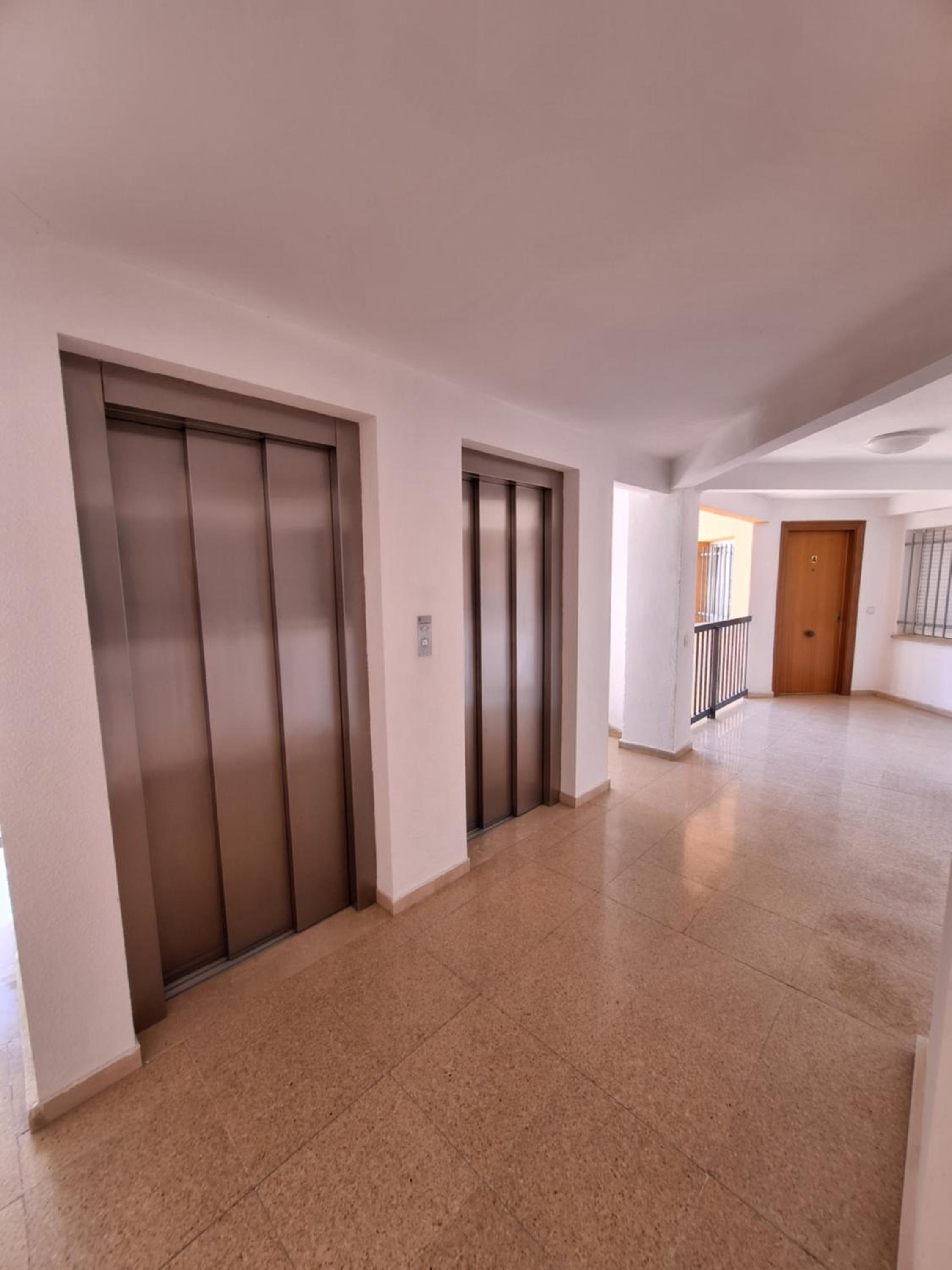 Beautiful 2 Bedrooms Aparatament