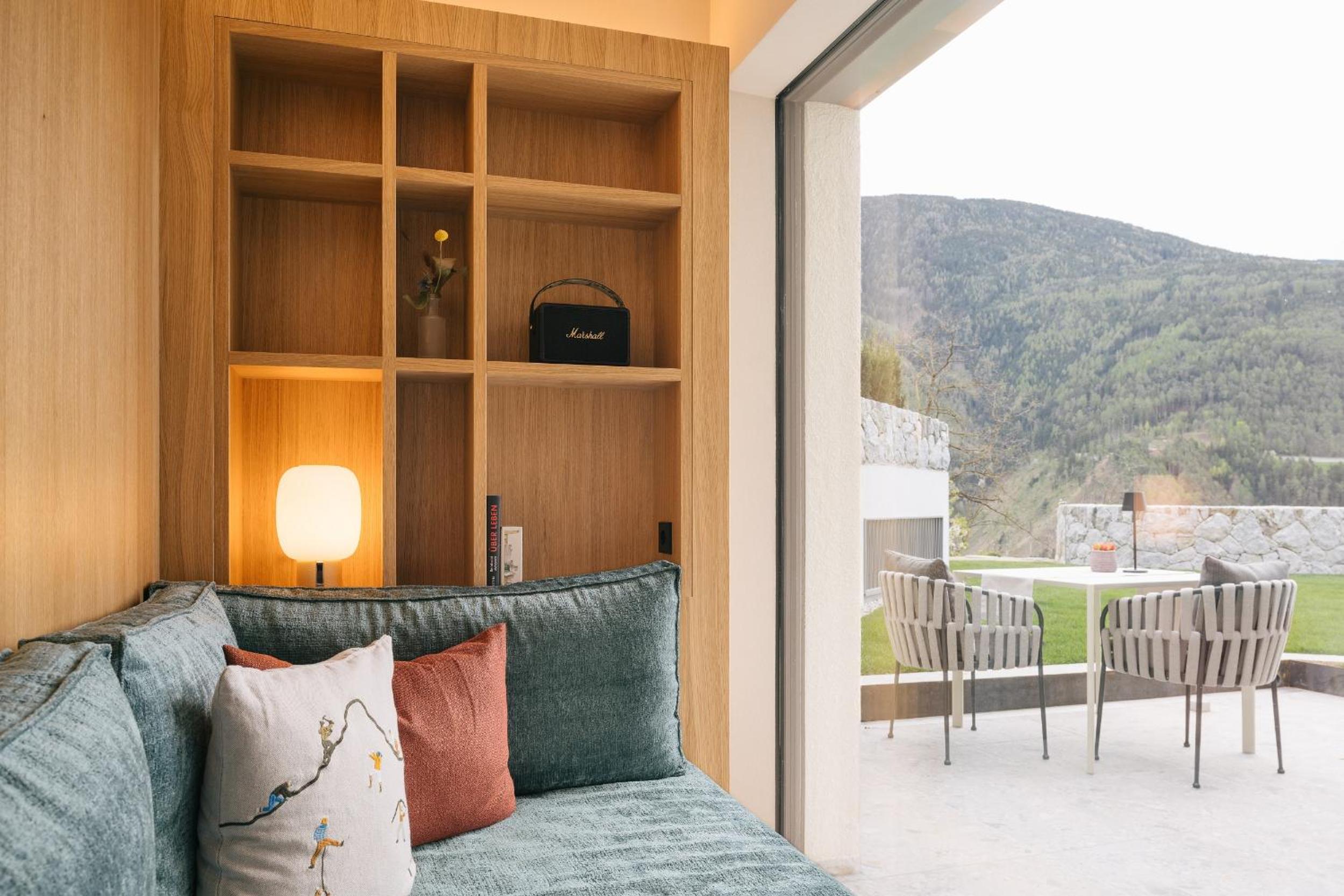 ANTON Nature Hideaway
