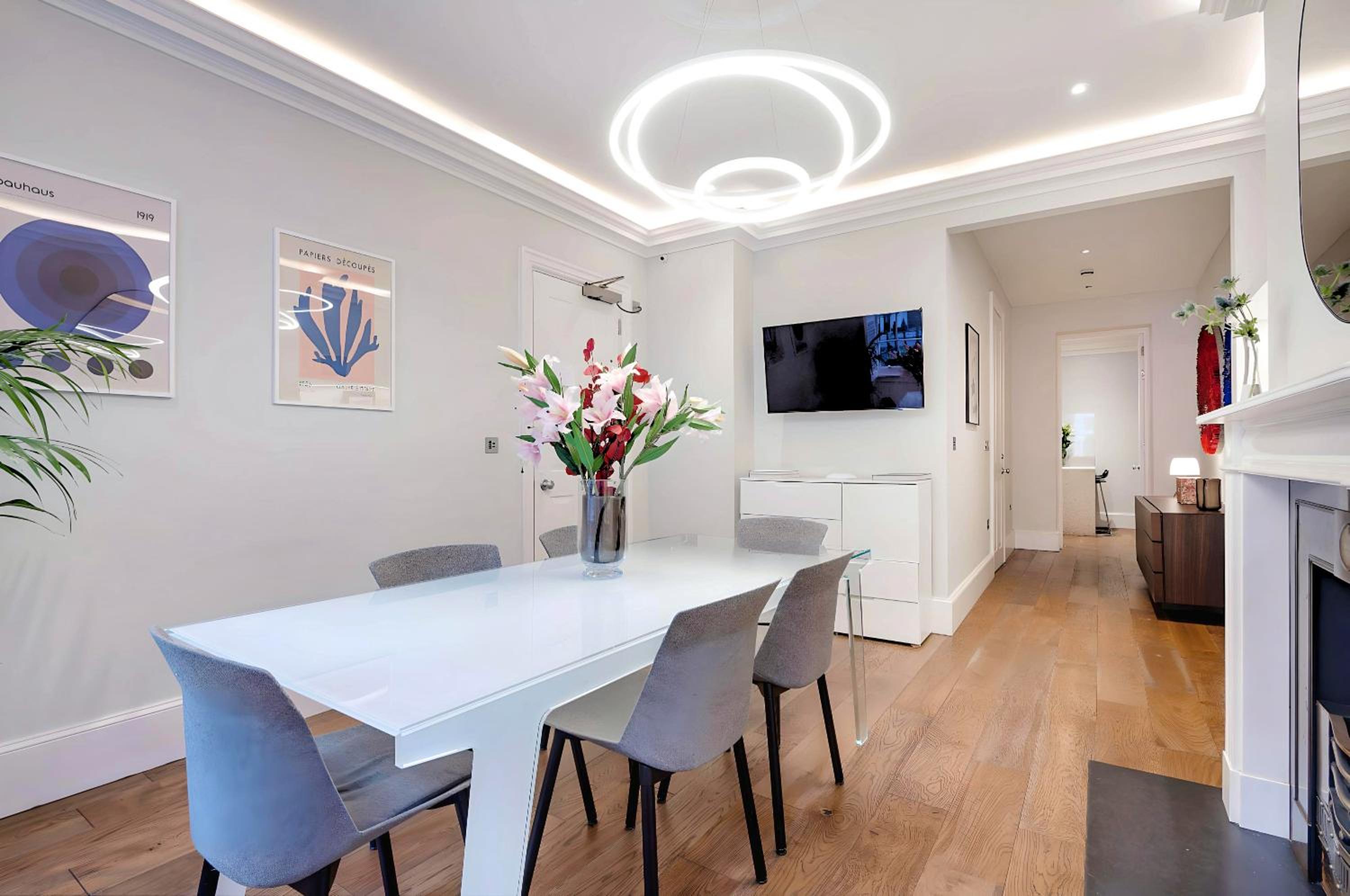 Welcome London - Trafalgar Townhouse