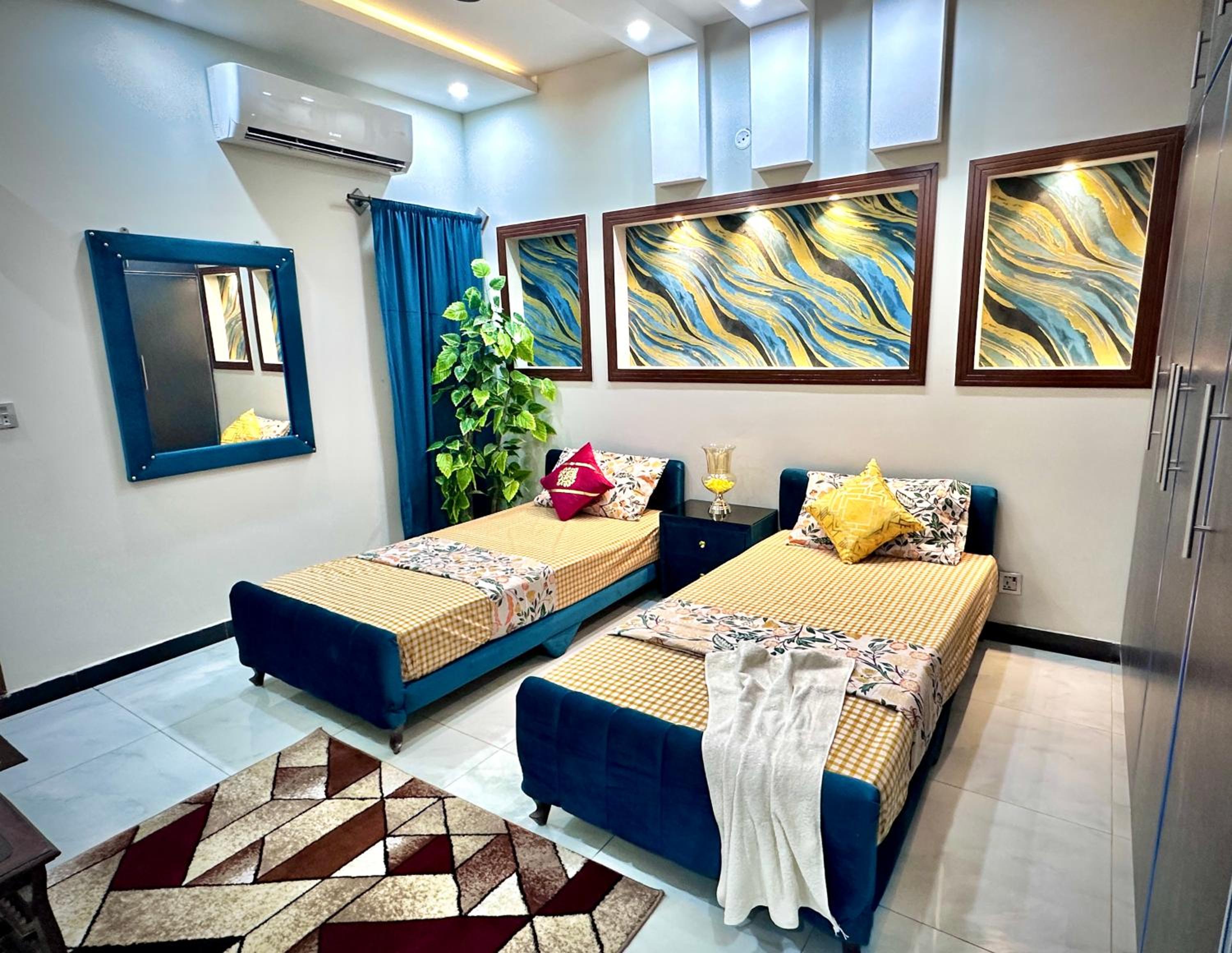 Homely Guest House