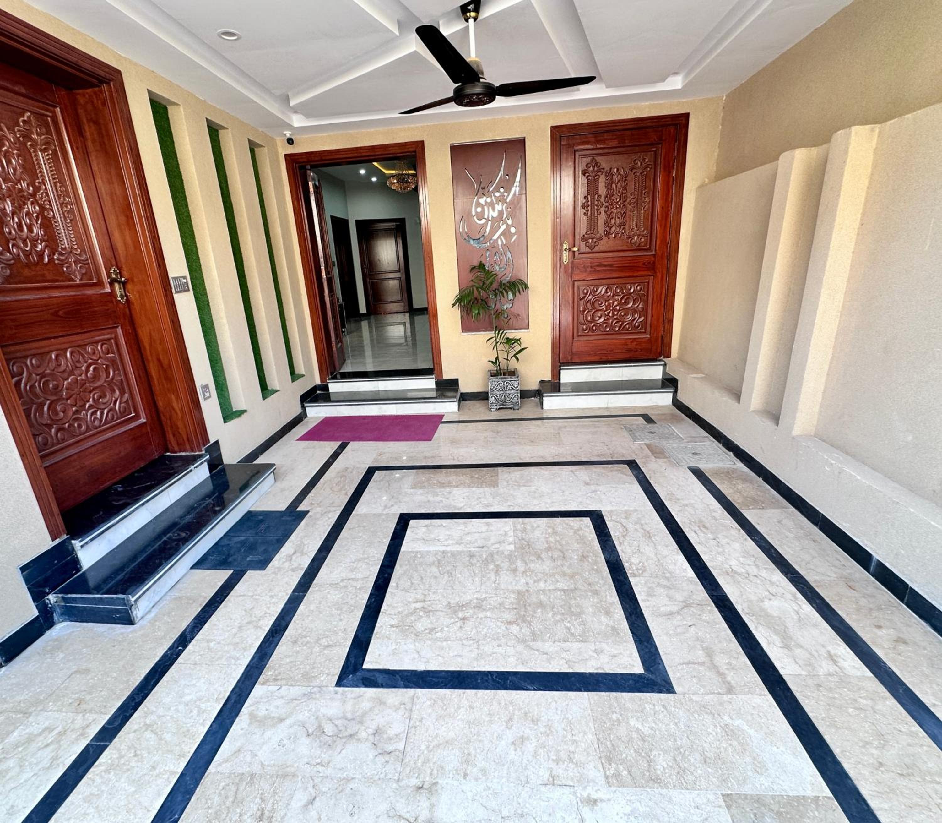 Homely Guest House