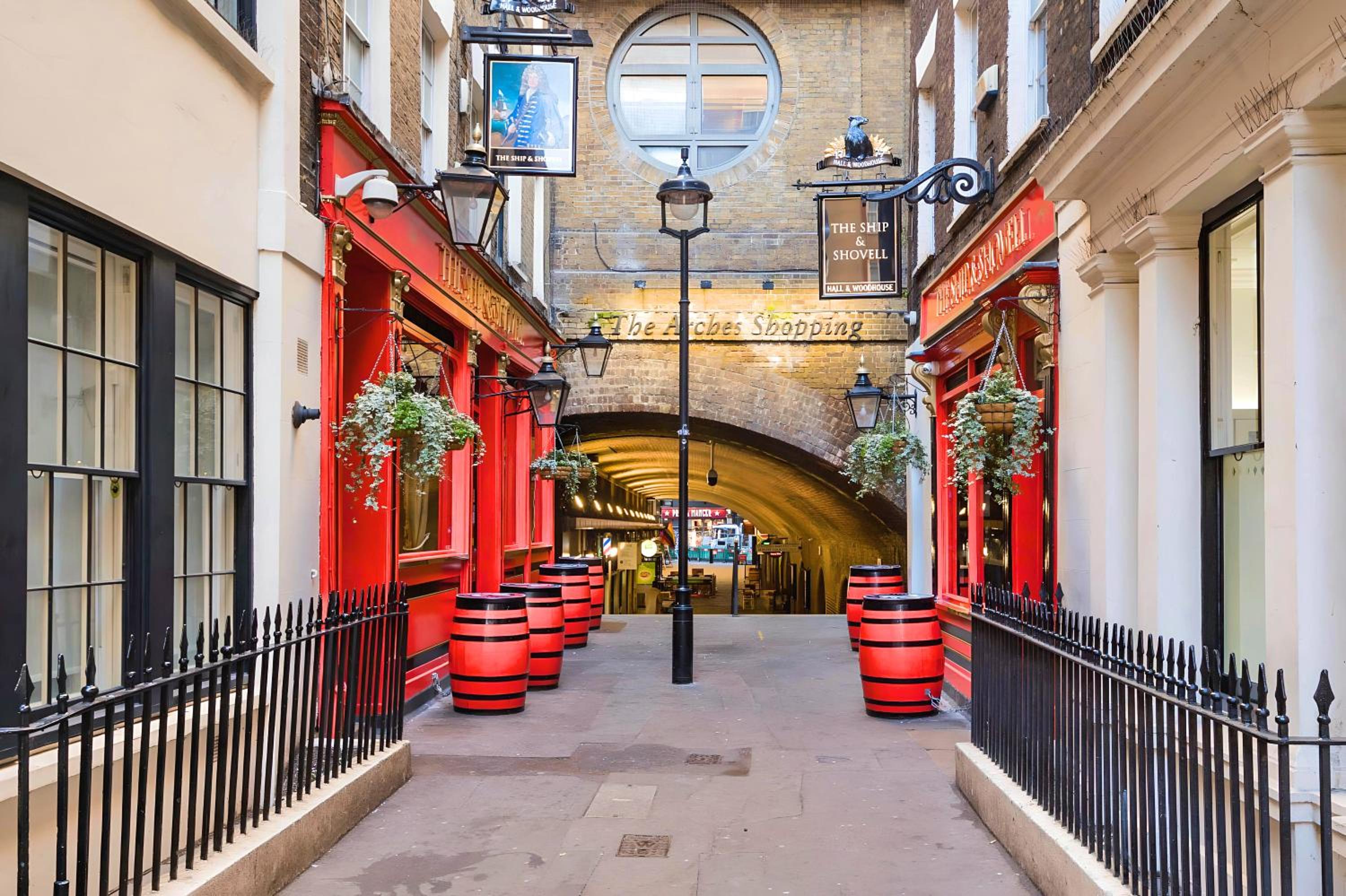 Welcome London - Trafalgar Townhouse