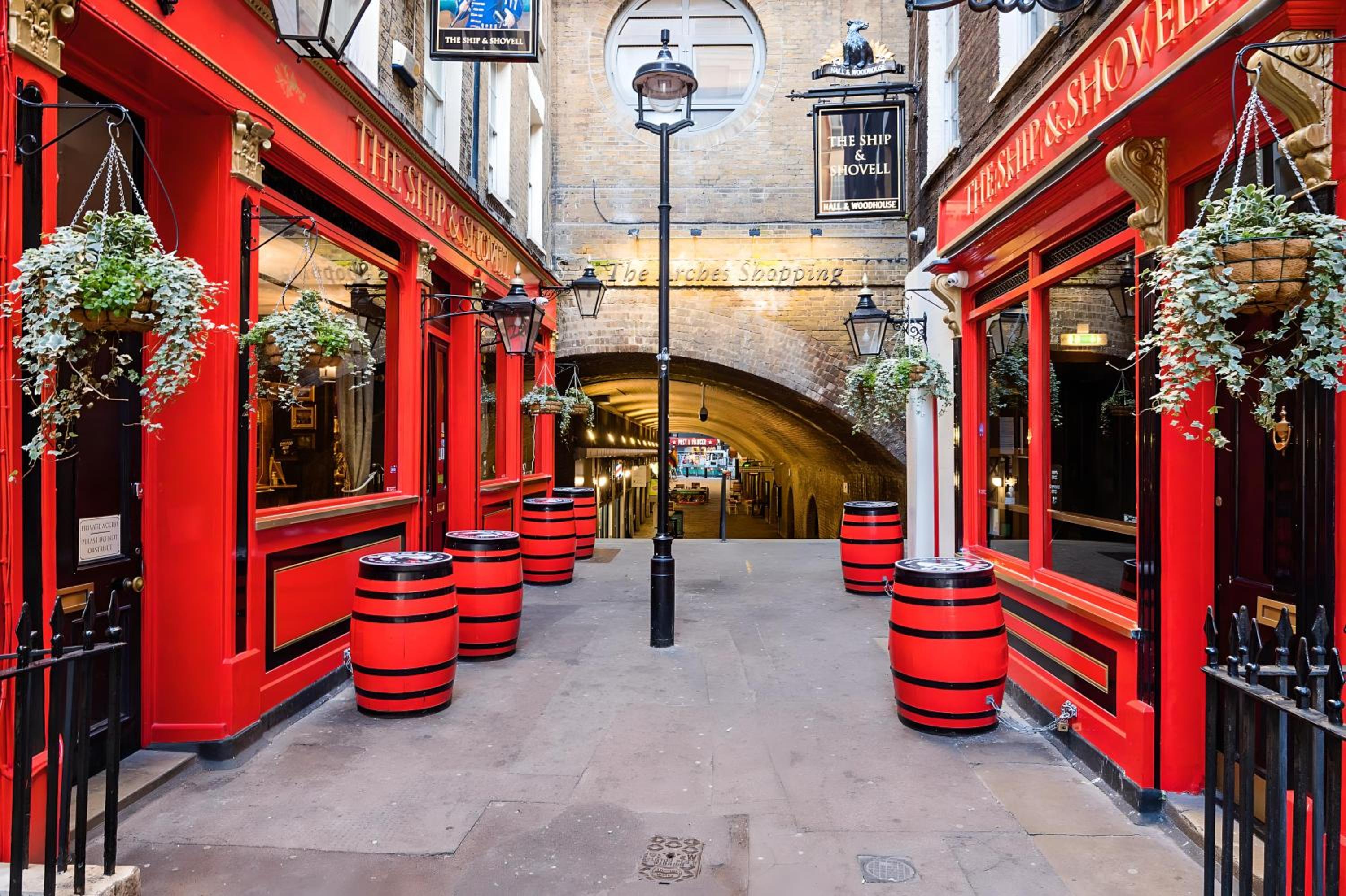 Welcome London - Trafalgar Townhouse