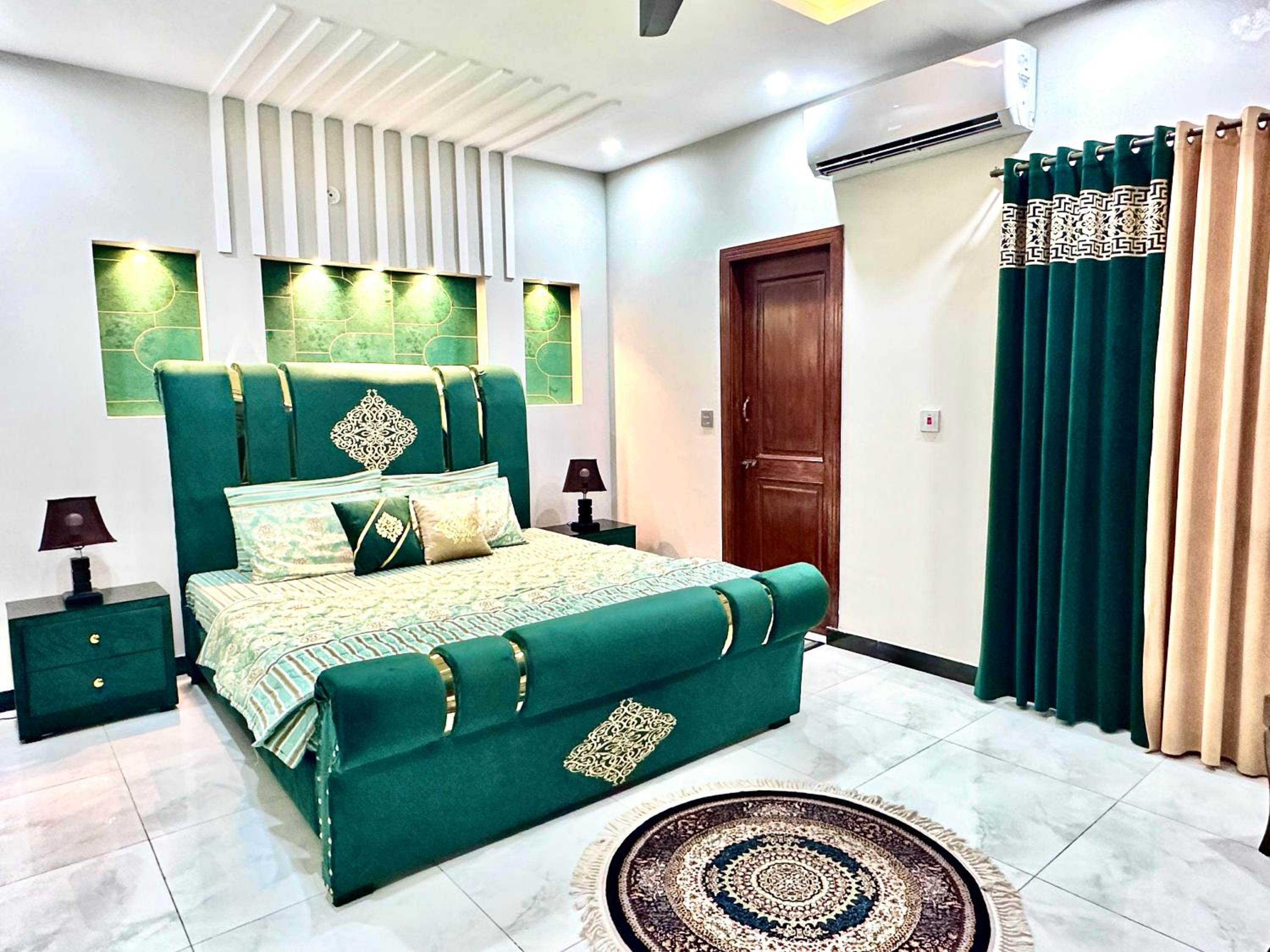 Homely Guest House