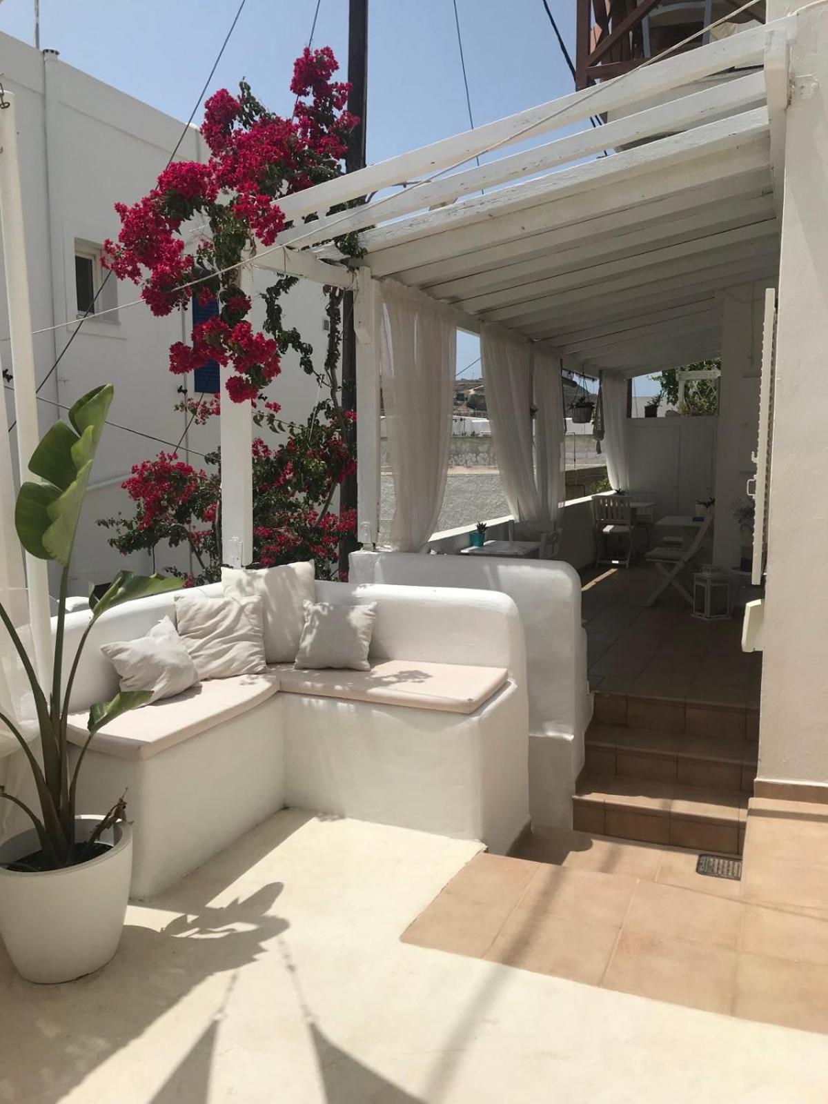 Morpheus Rooms