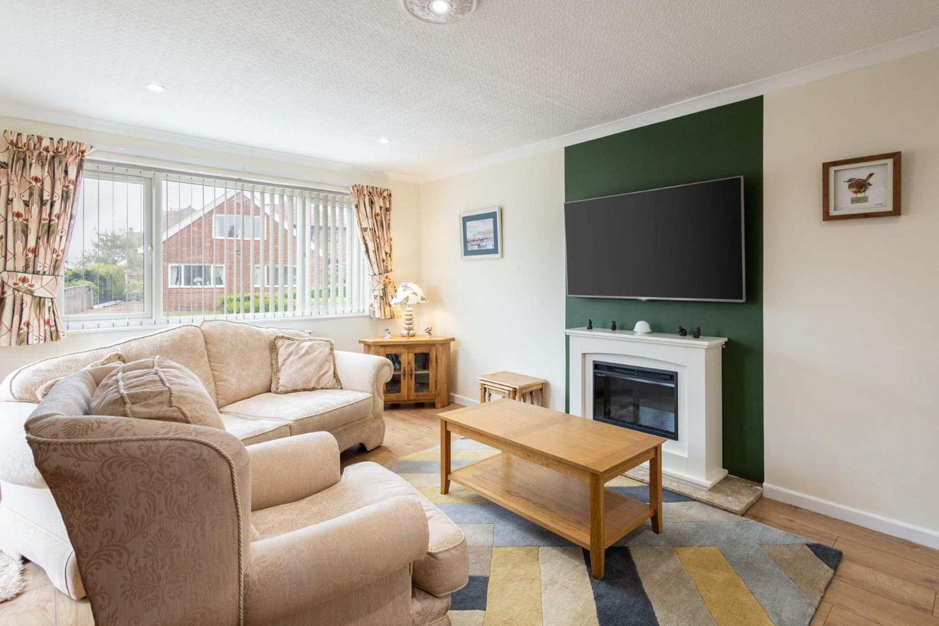 Host & Stay - Farthings view 2