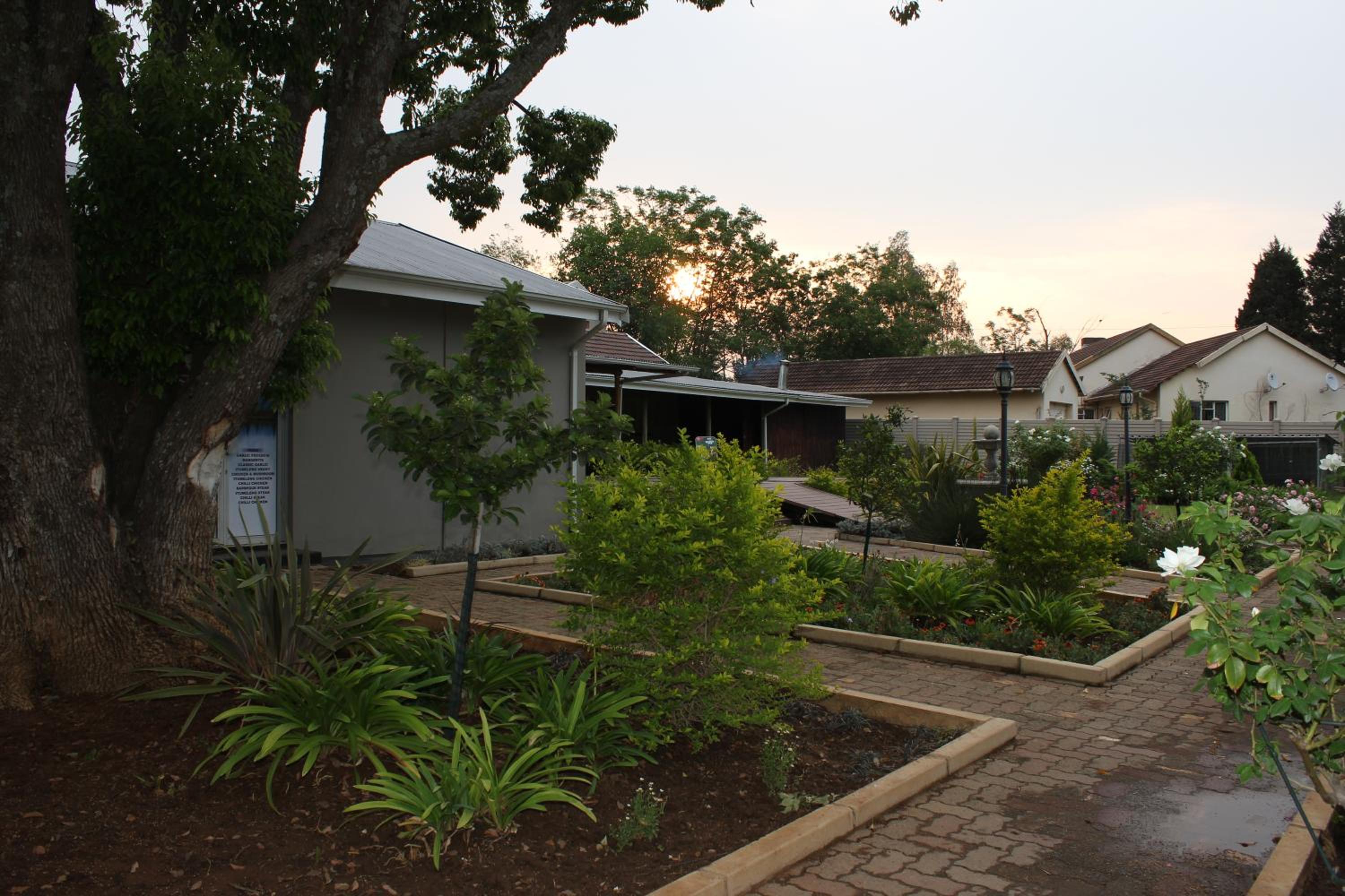 The Itumeleng Guest House