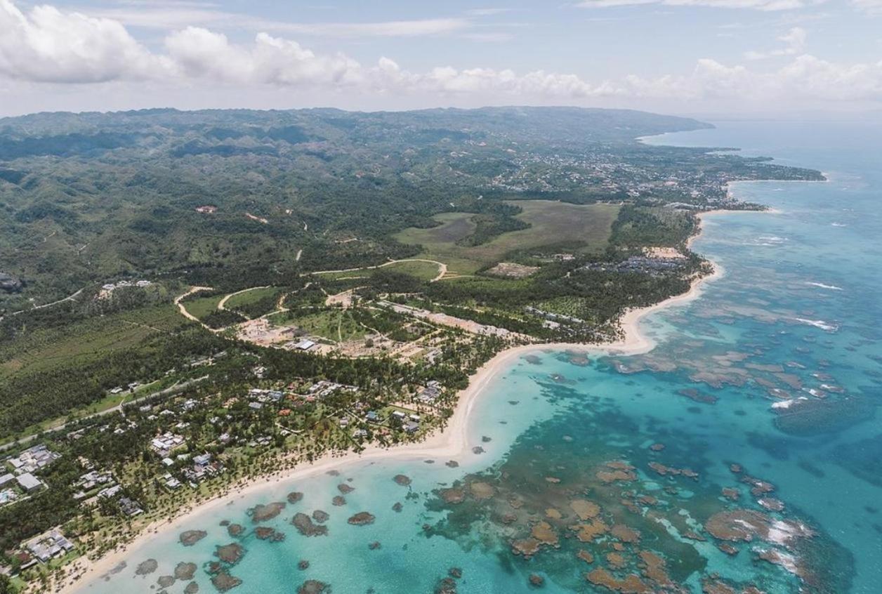Stunning Beachfront Condo With Private Beach, Las Terrenas-El Limón
