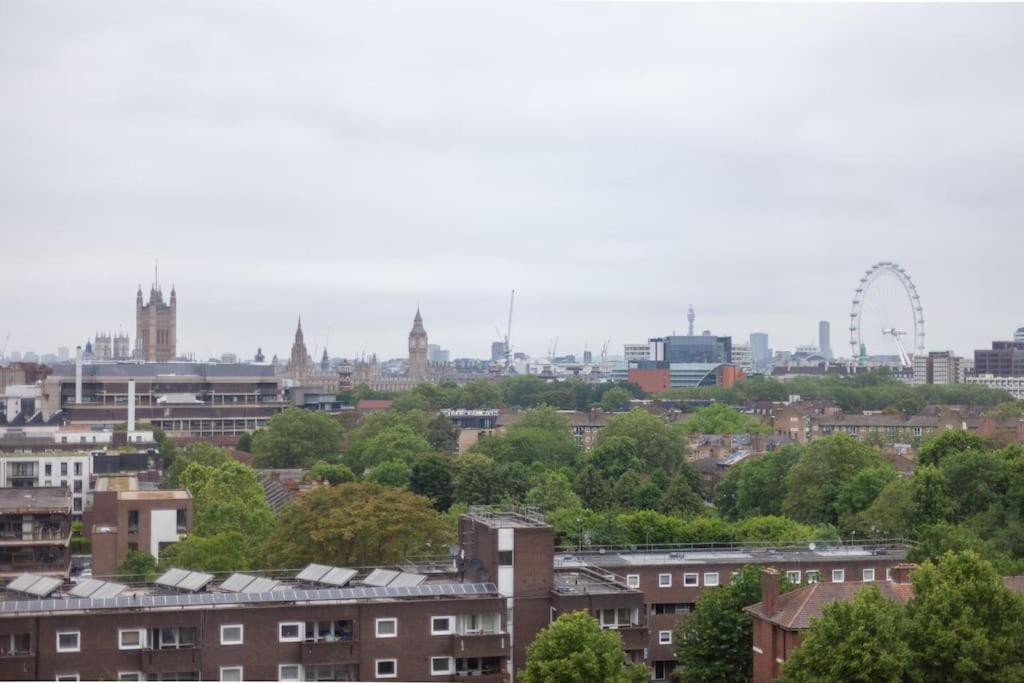 Modern Living In Stylish 3-bed Flat Central London
